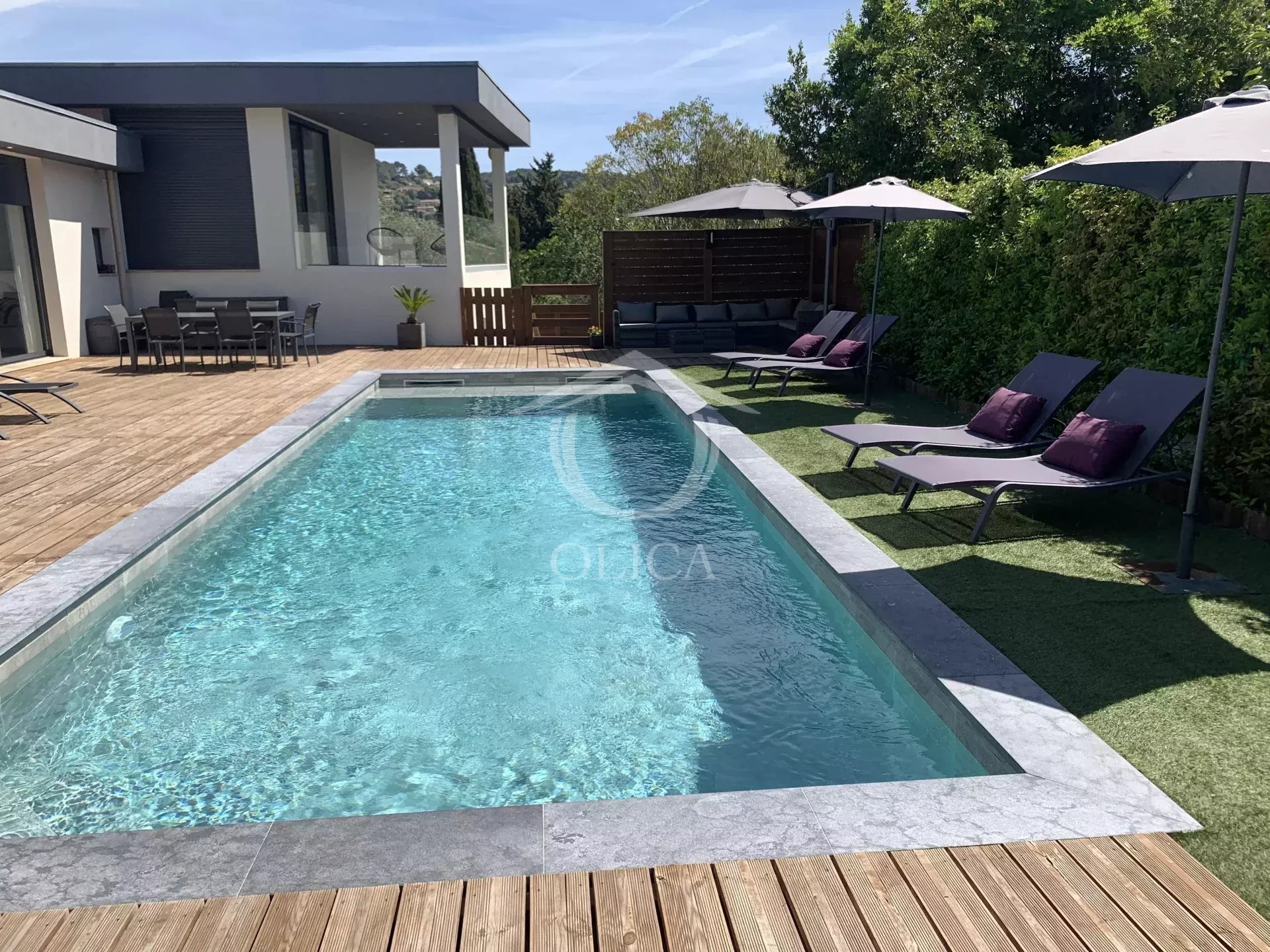 Agence immobilière de 