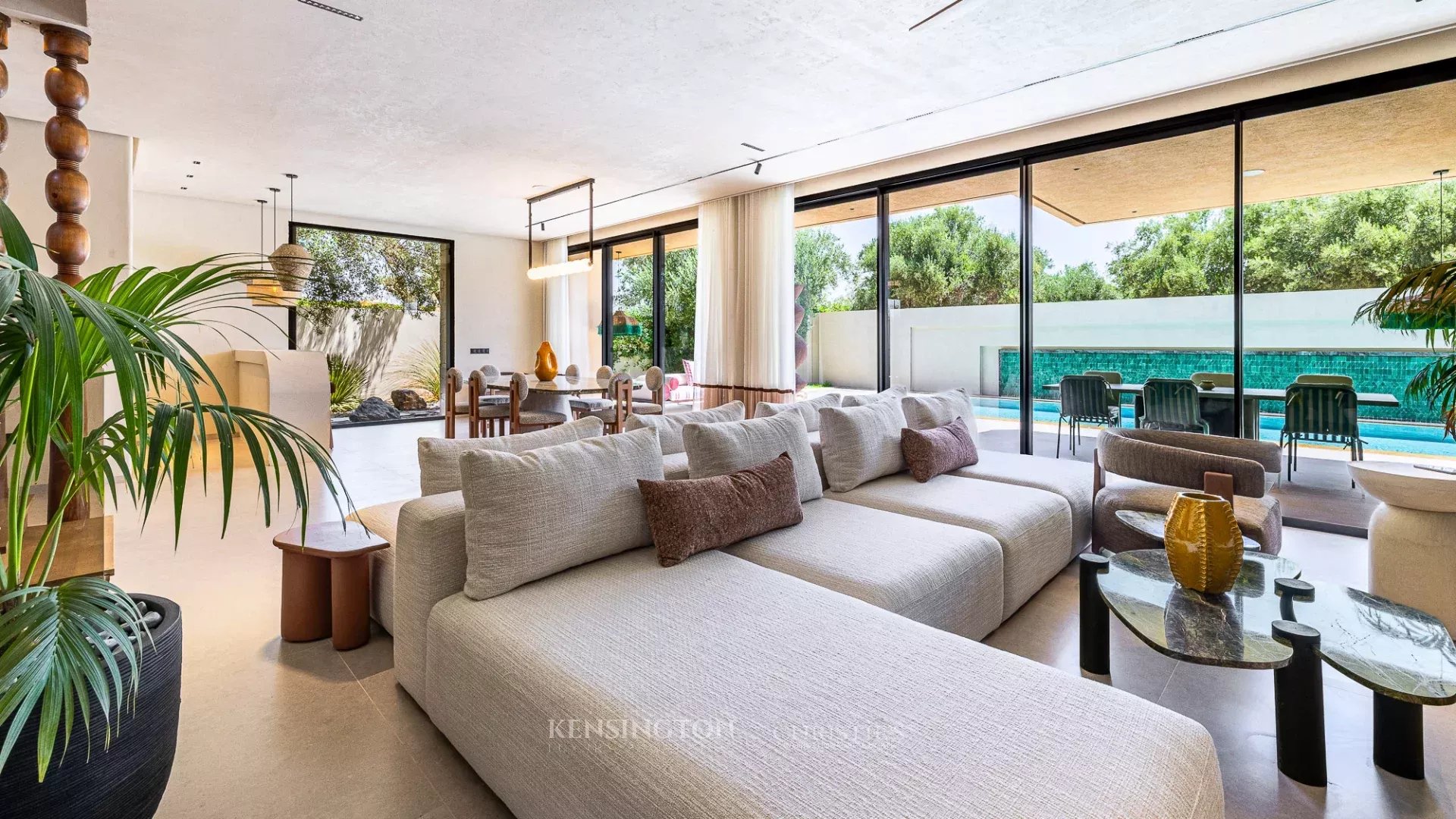 5 Bedroom Villa/Townhouse's Image 4