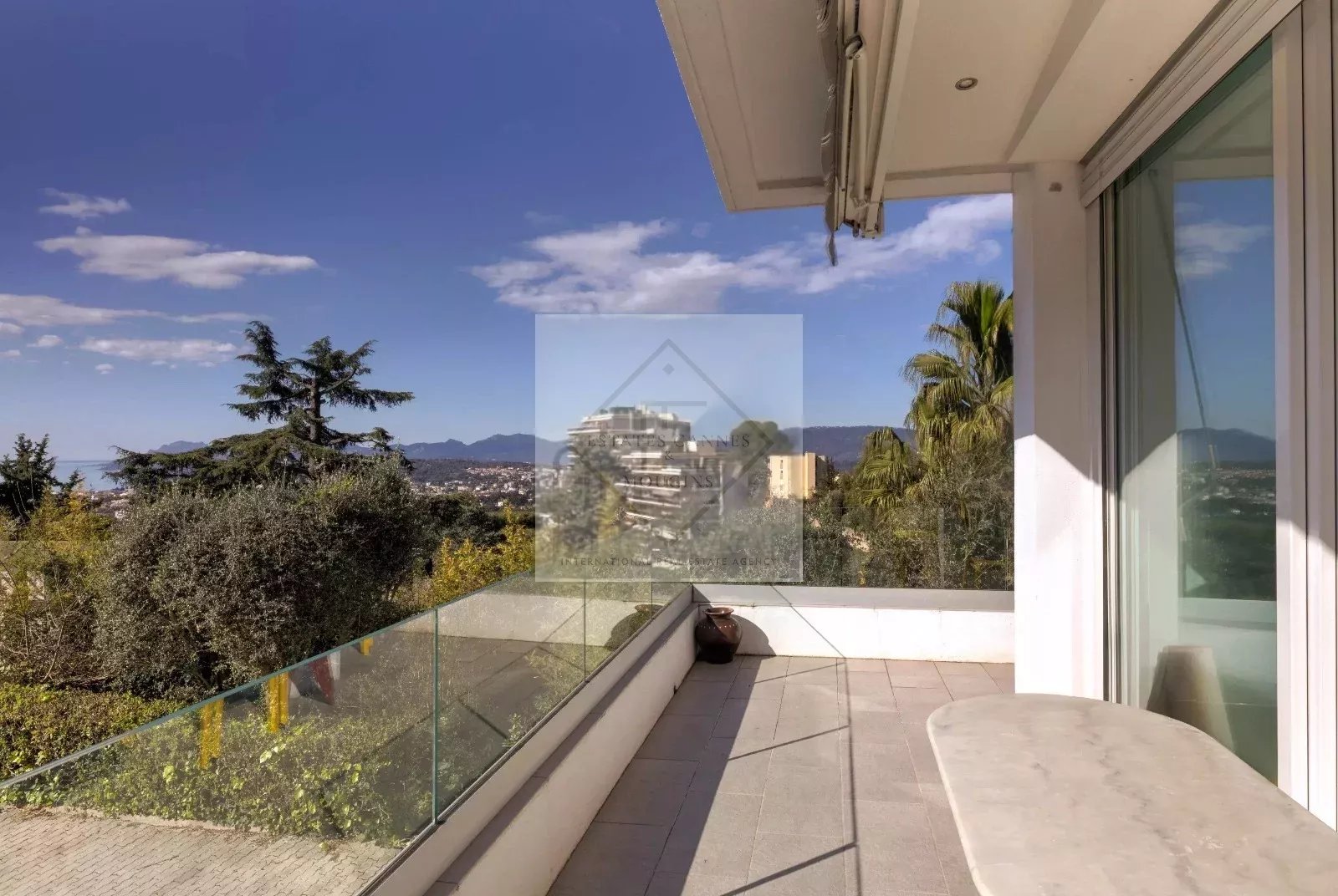 Magnifique villa contemporaine, un bien d'exception — photo 3