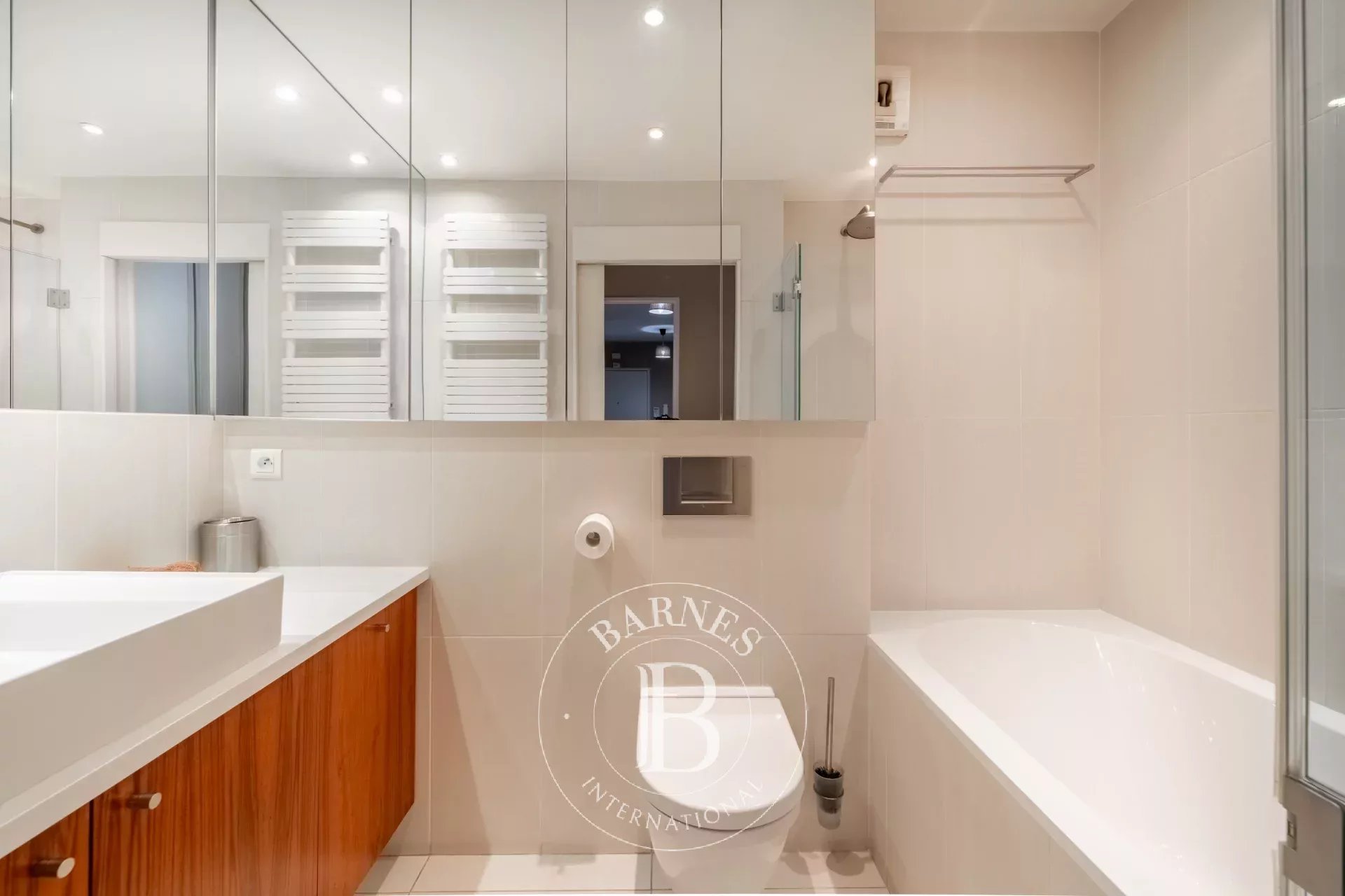 Daire Paris 19ème - picture 12