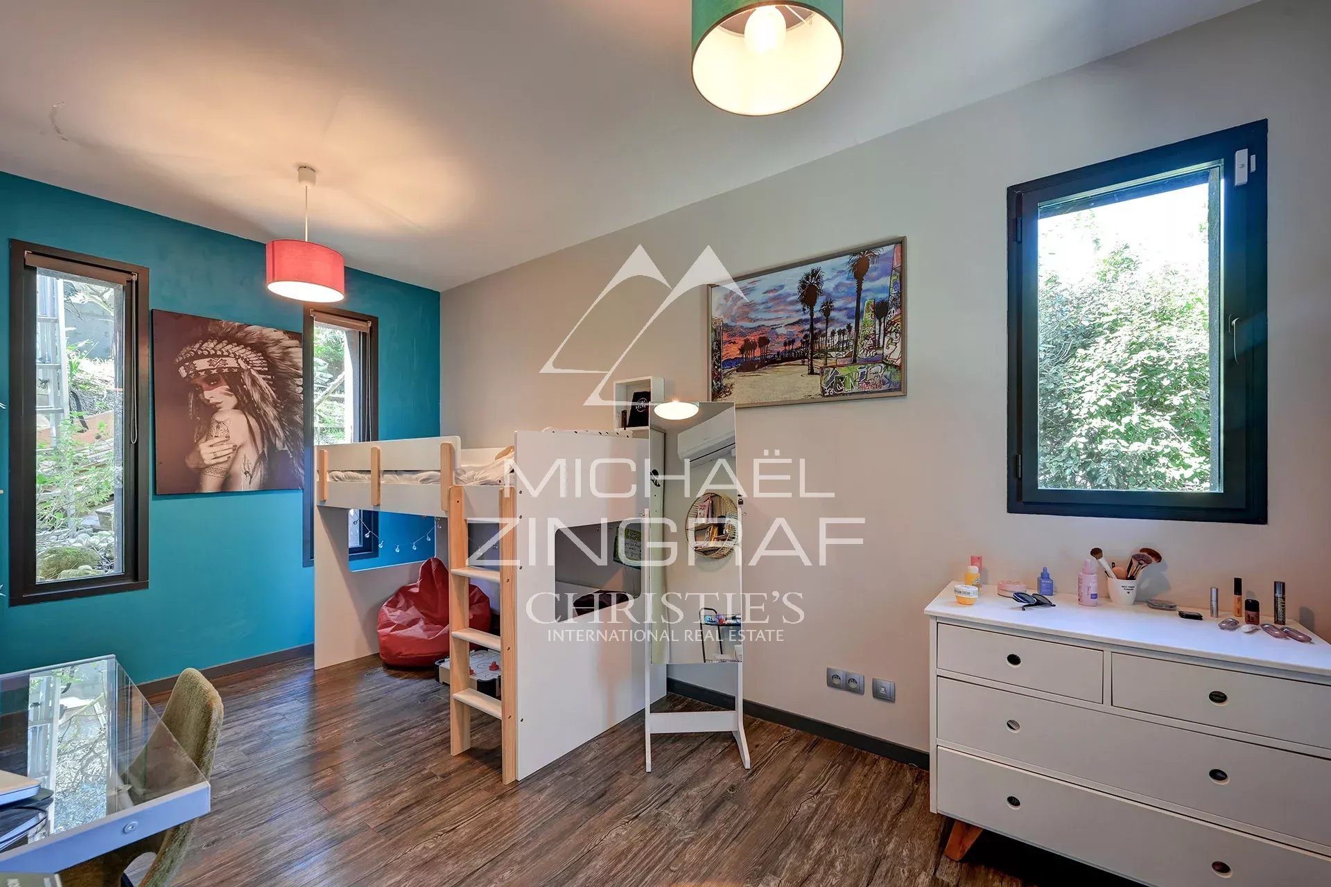 4 Bedroom Villa/Townhouse's Image 8