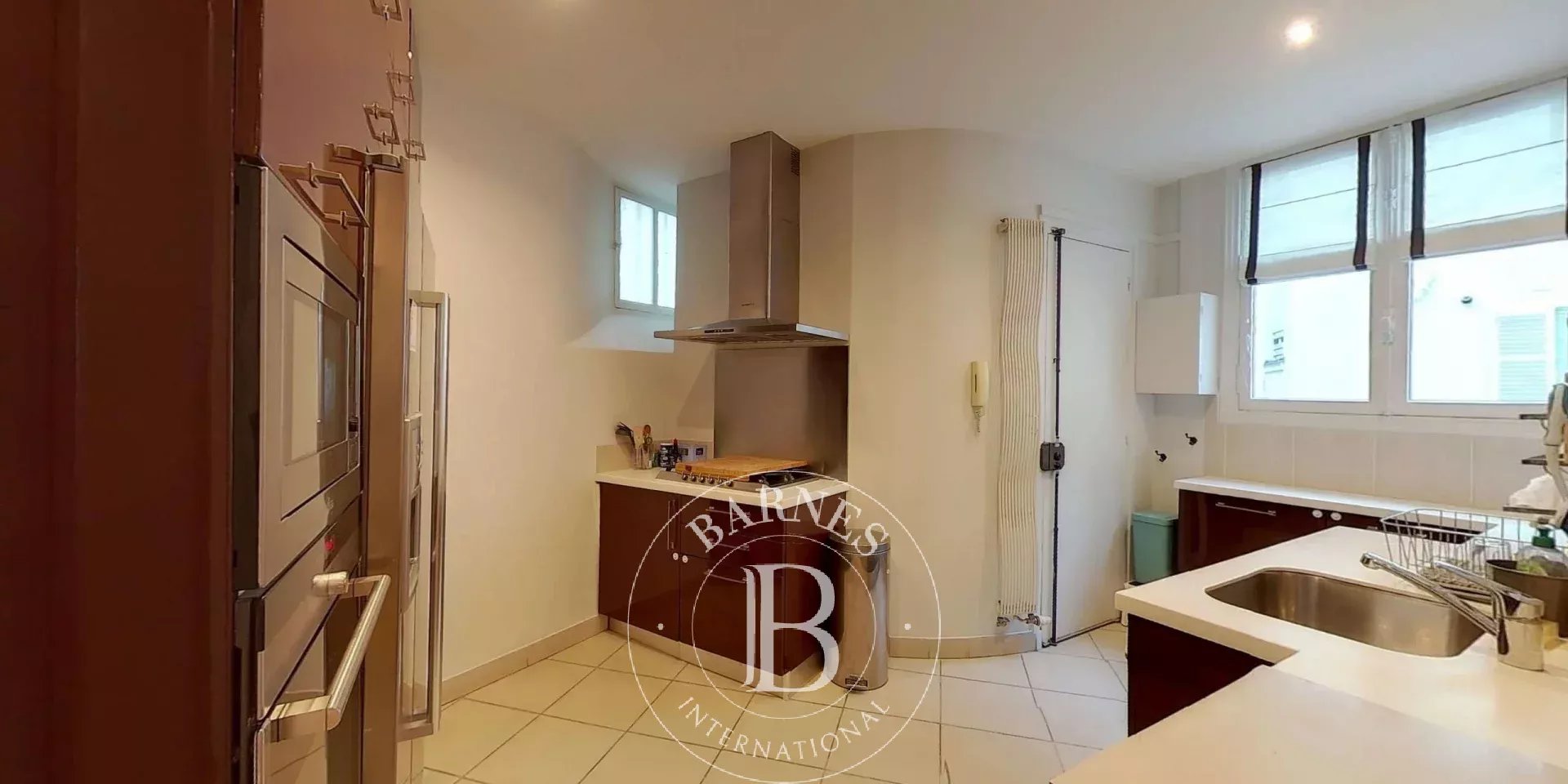 Daire Paris 8ème - picture 7