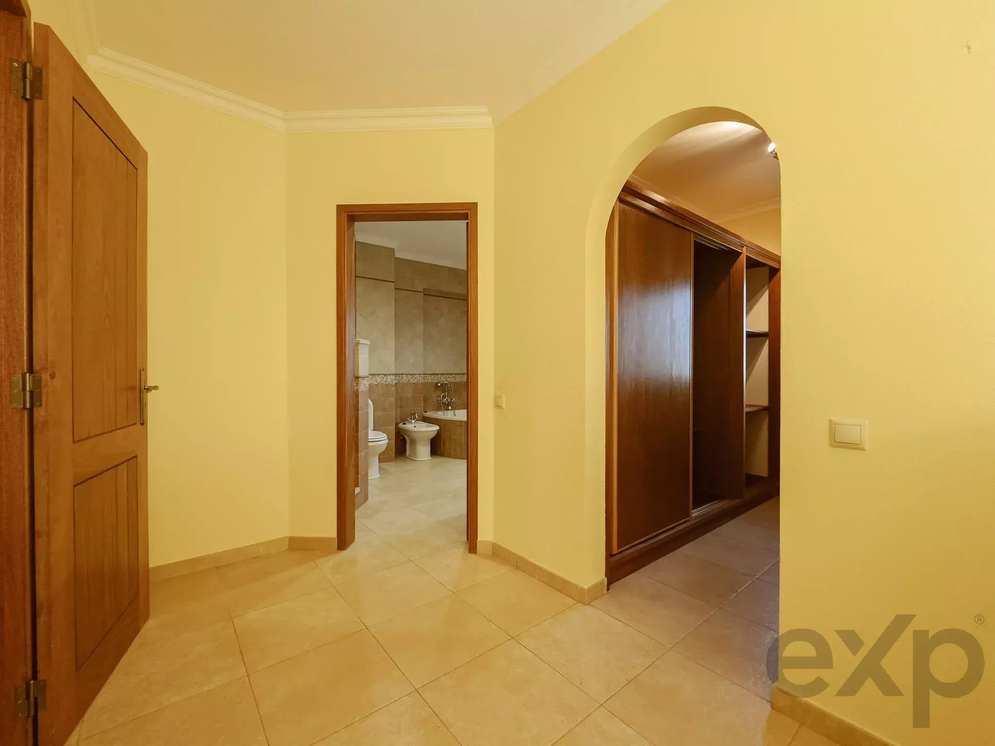 Four Bedroom Estate with Private Pool & 5+ Hectares in Ourique, Beja District, Alentejo 86933567 image 24