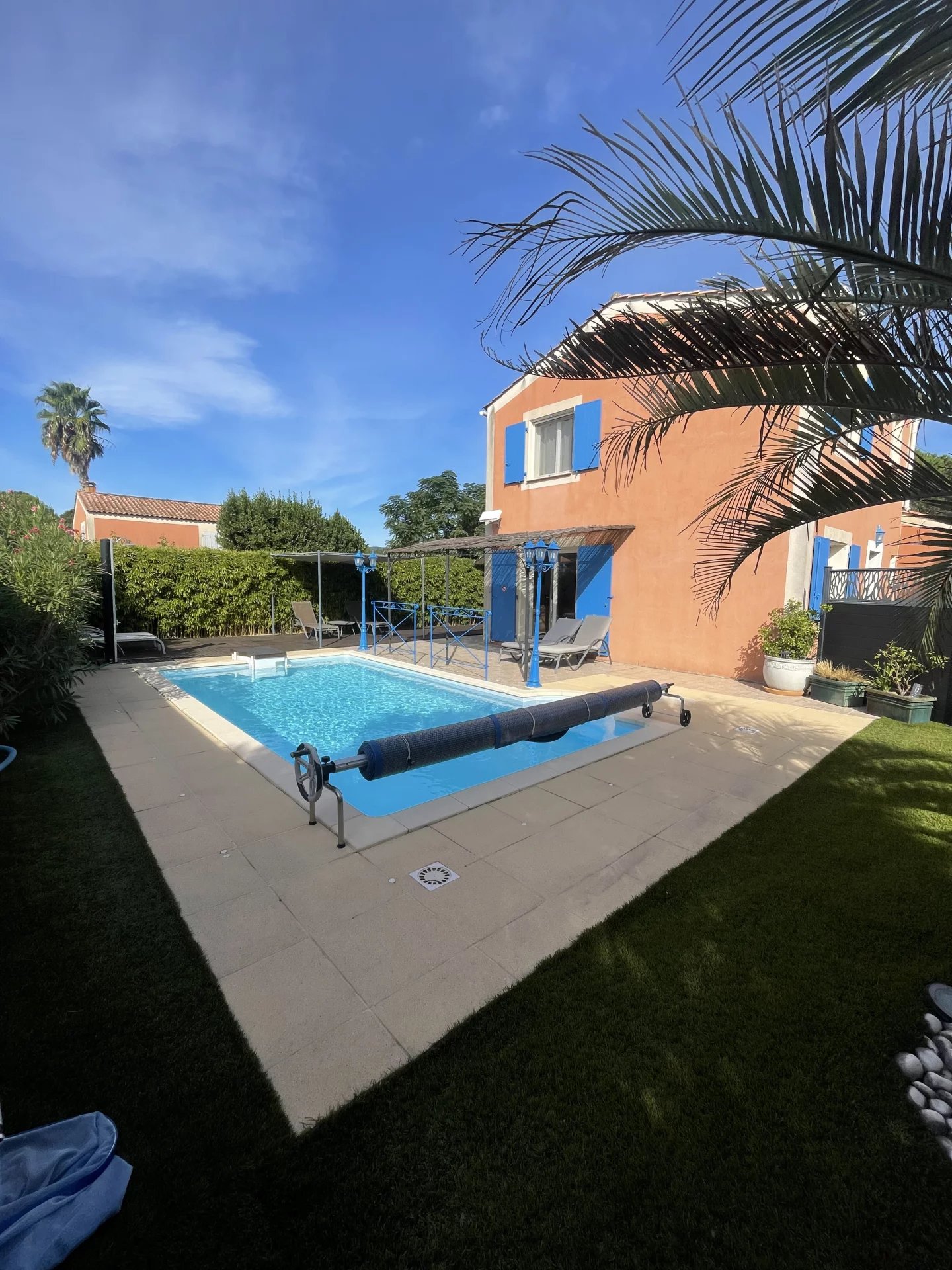 MAISON INDIVIDUELLE 3 CHAMBRES ET PISCINE COGOLIN