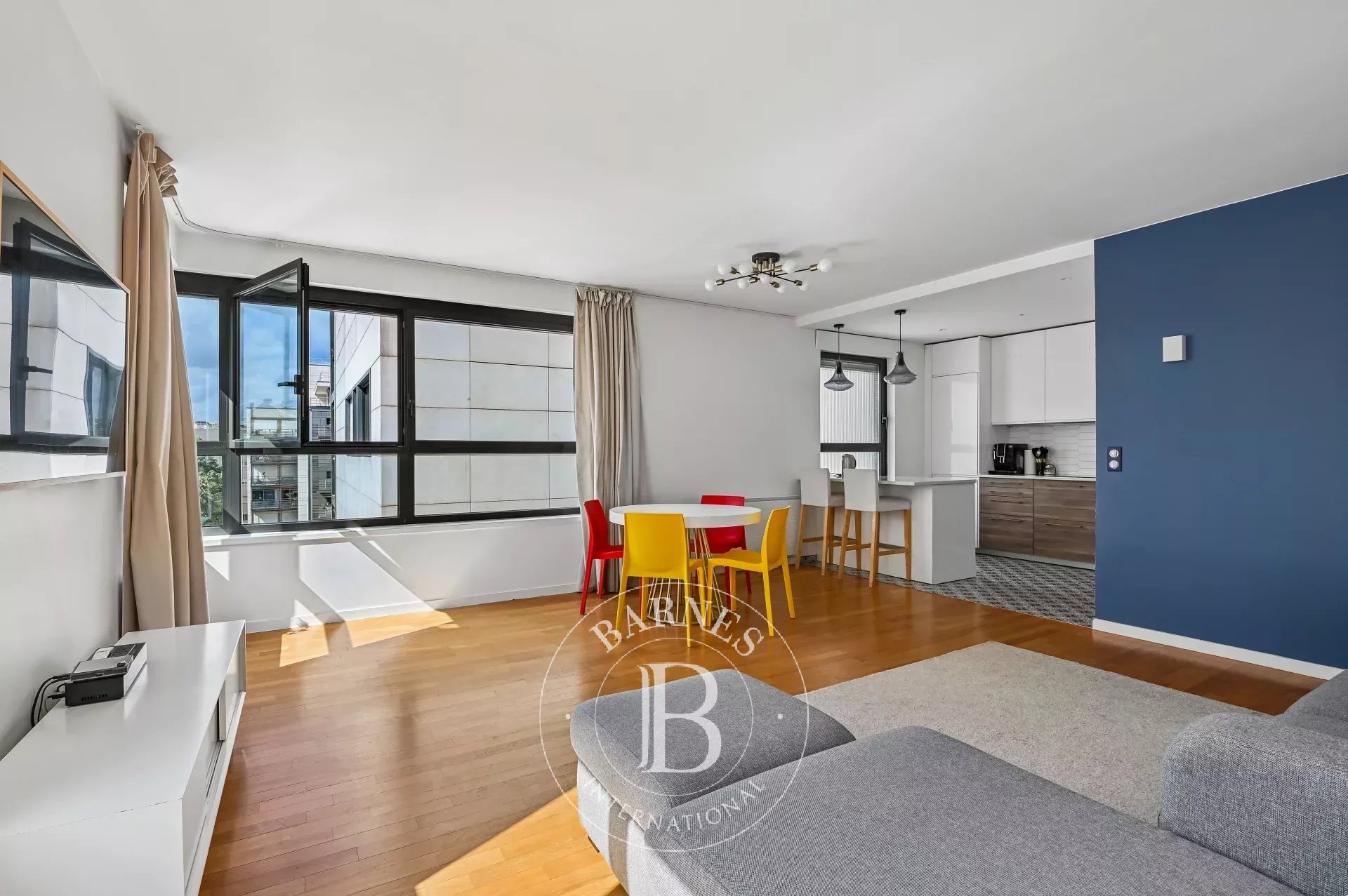 Paris  - Apartment 3 Bedrooms - picture 10