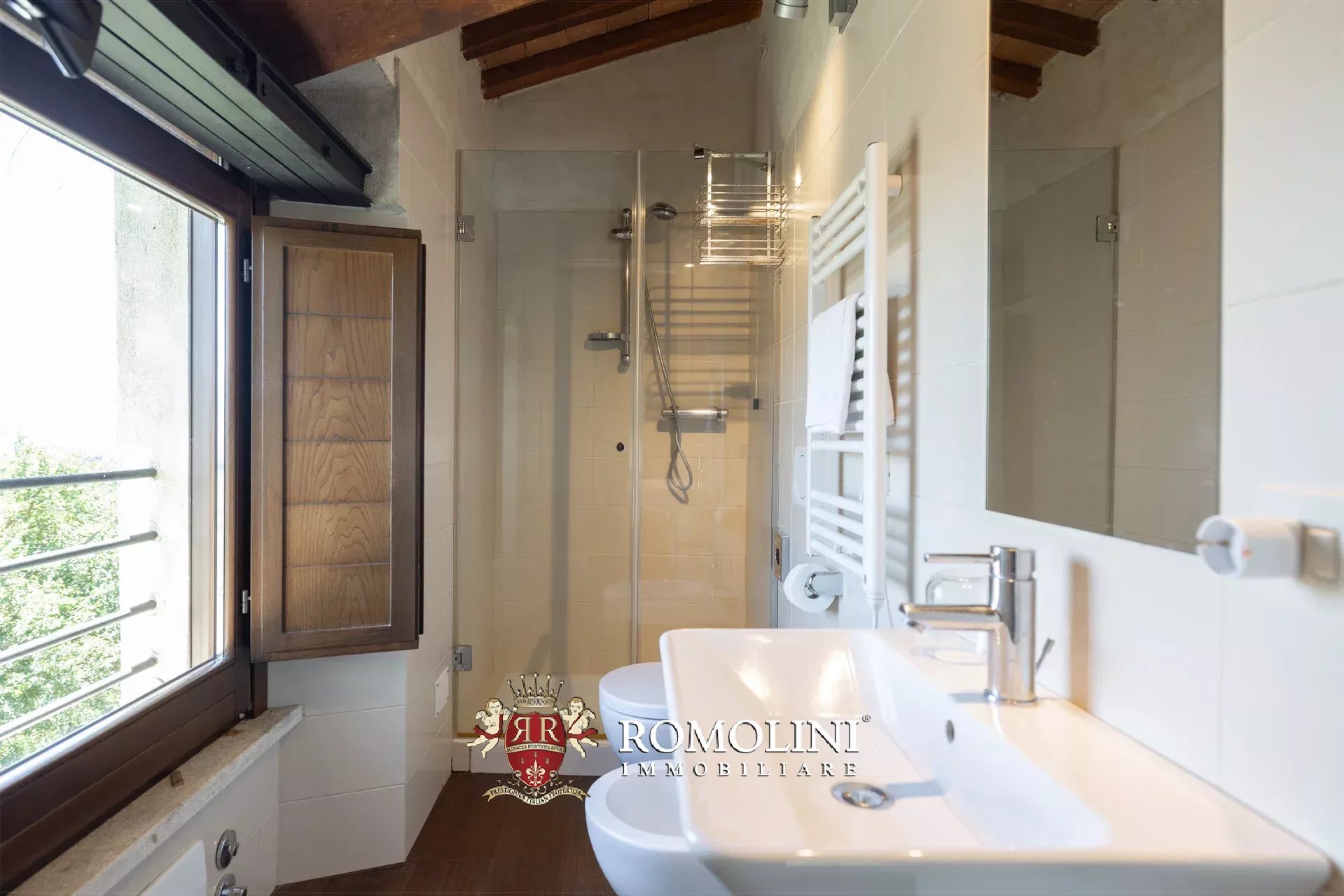 27 Bedroom Villa/Townhouse's Image 67