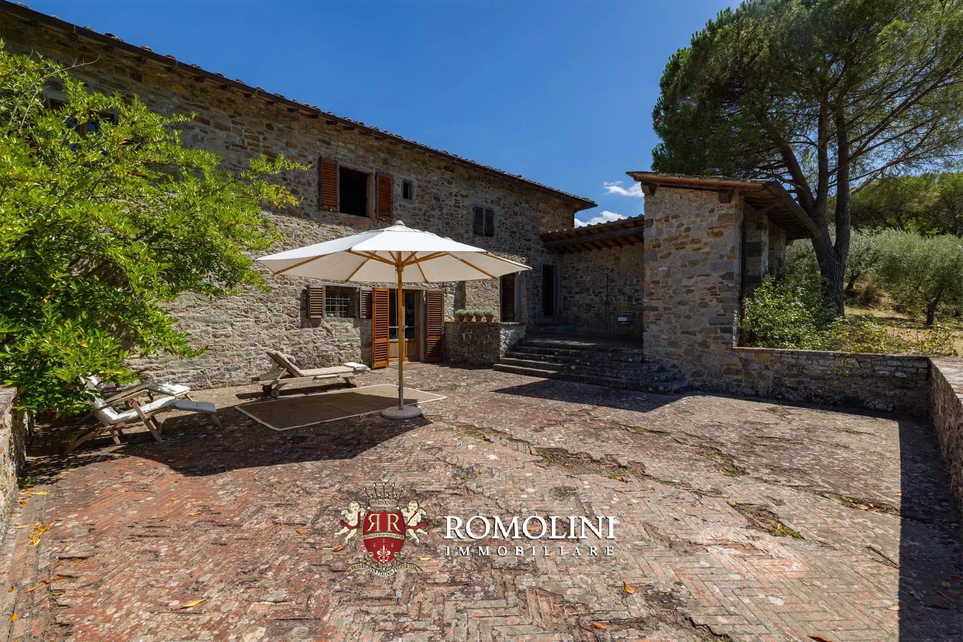 5 Bedroom Villa/Townhouse's Image 20