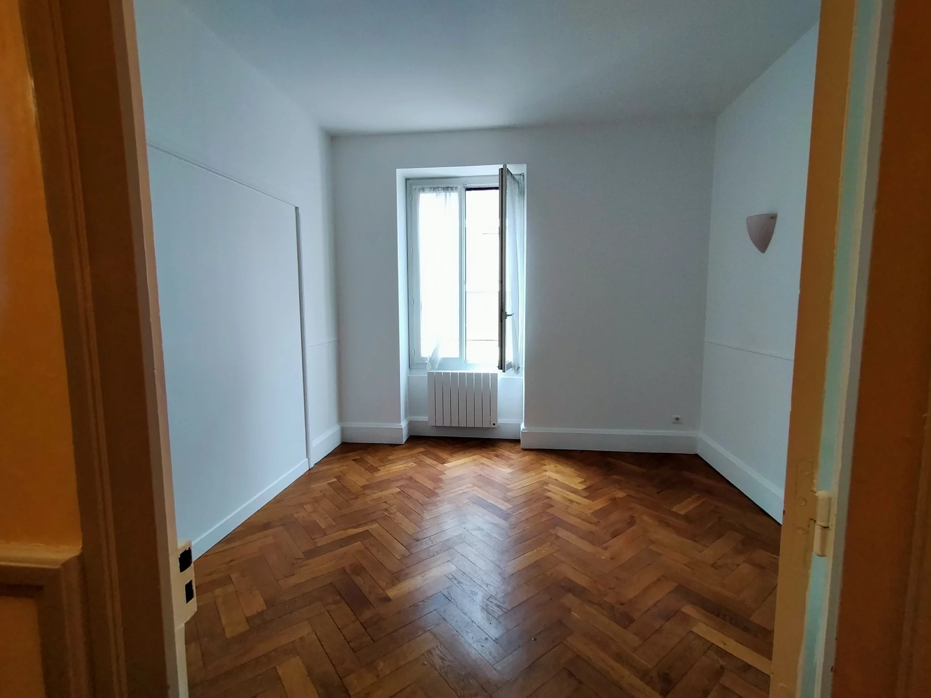 7152102 Location Lyon 7ème