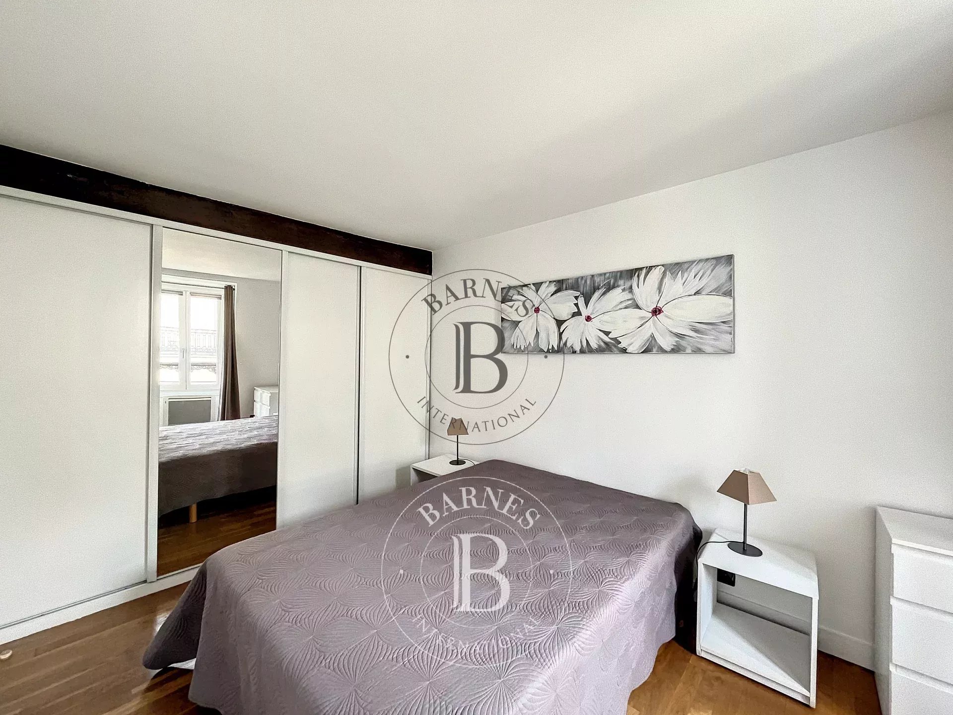 Daire Paris 8ème - picture 10