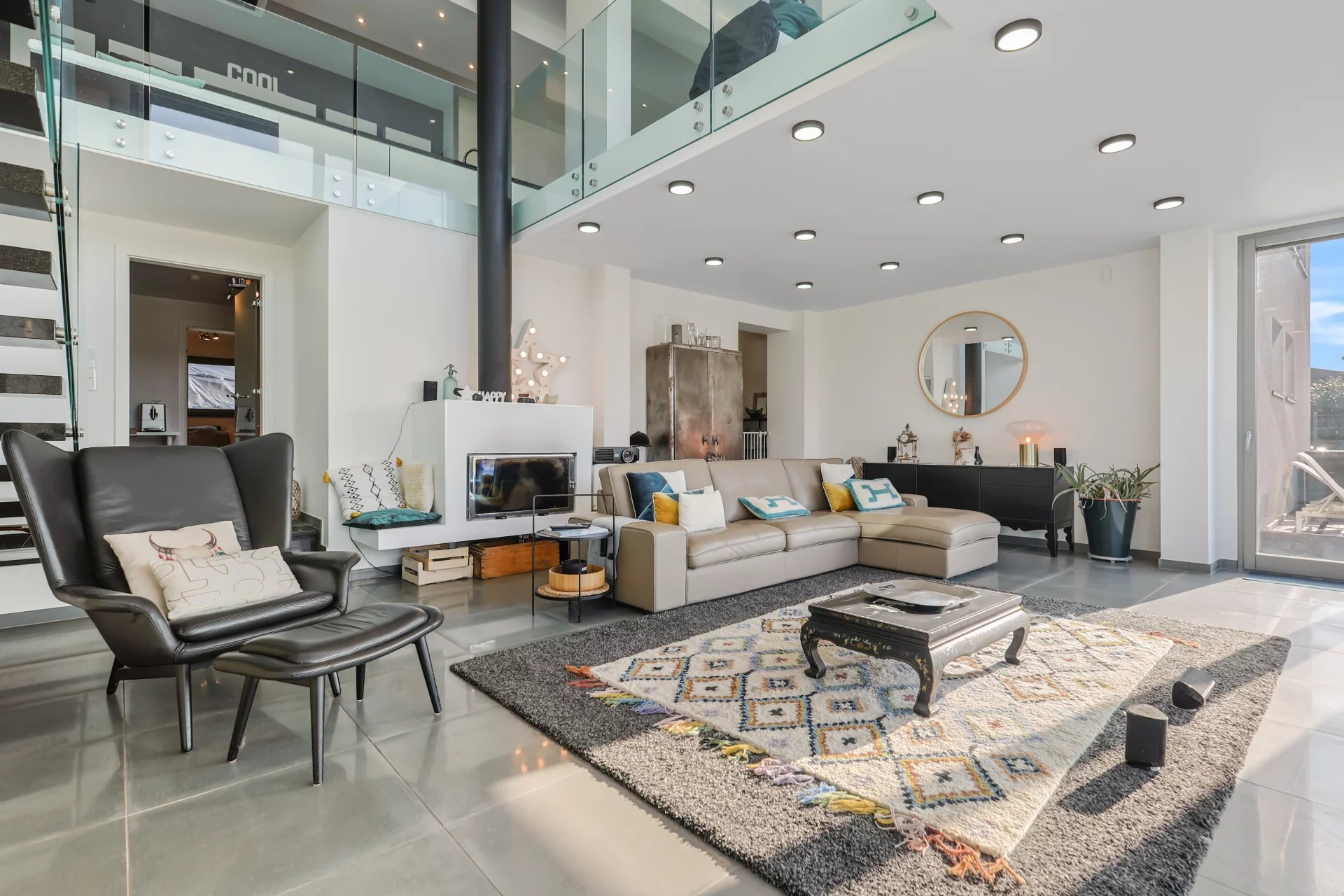 À Vendre : Villa de Prestige à Ehlange – Volumes Généreux et Prestations Haut de Gamme