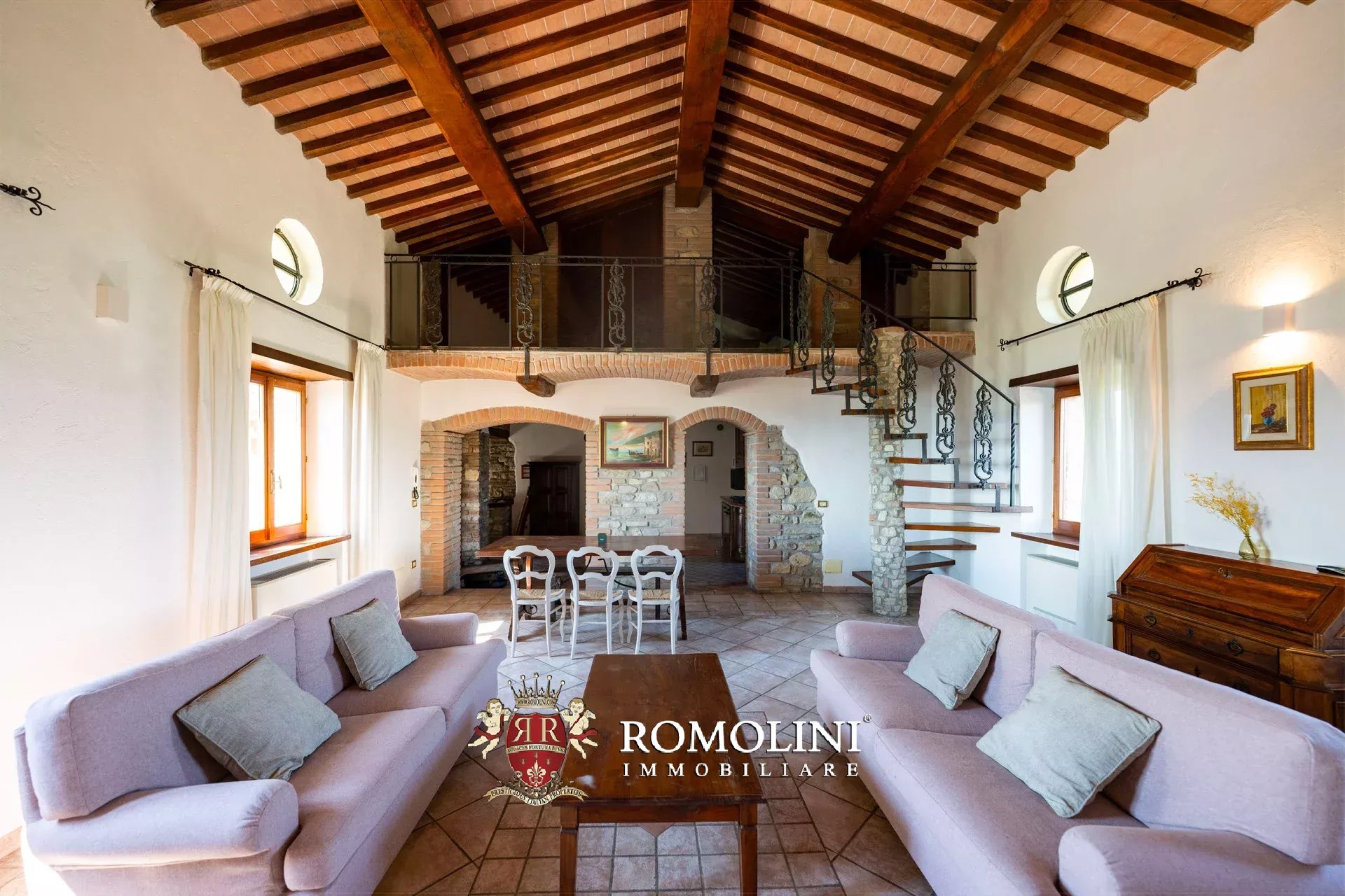 10 Bedroom Villa/Townhouse's Image 34