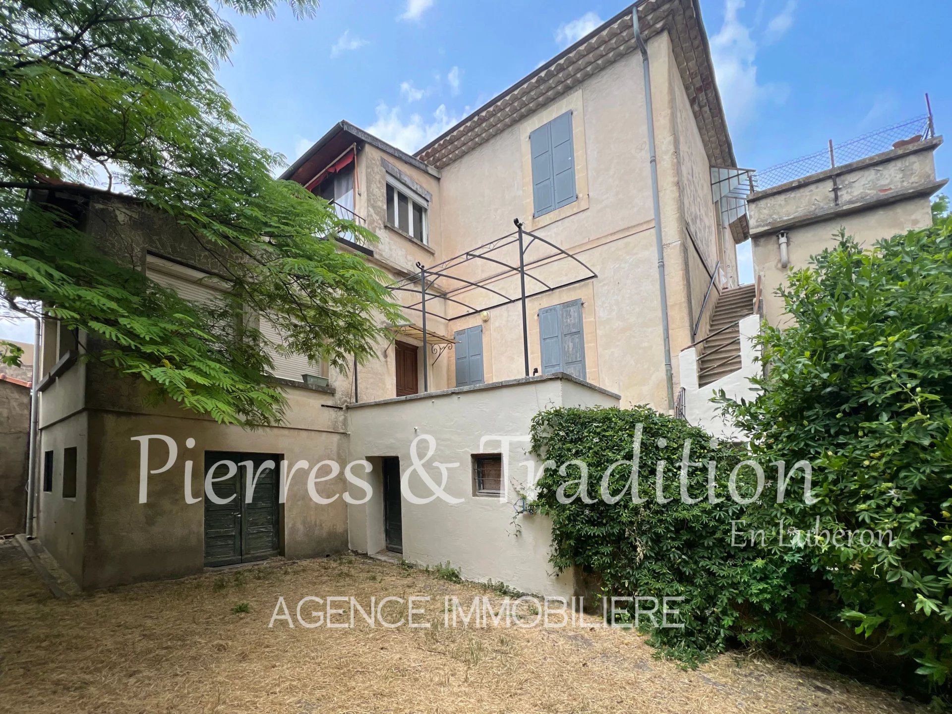 Agence immobilière de Pierres et Tradition en Luberon Apt