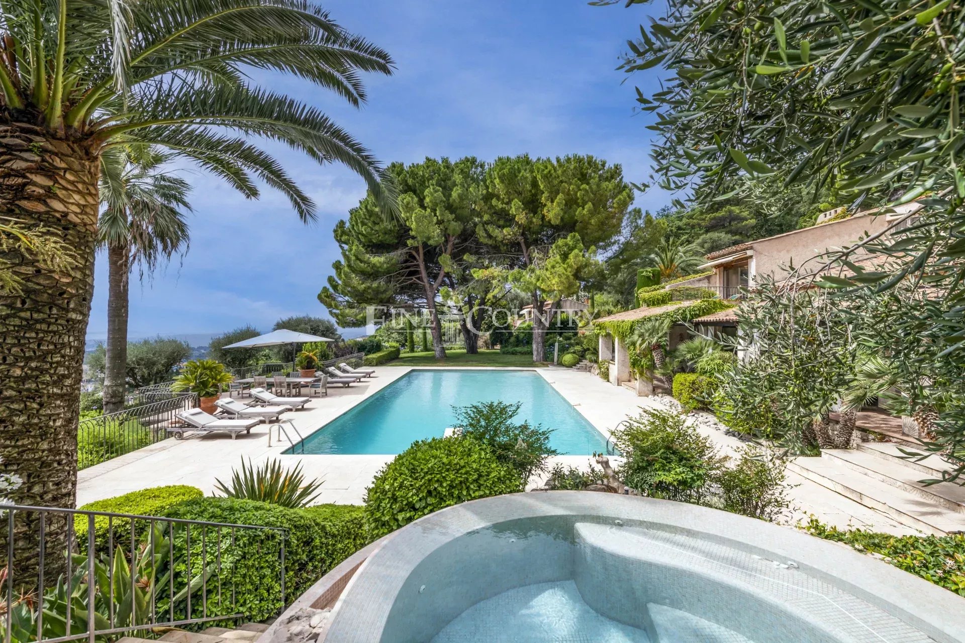 Photo of Sea view property with 2 villas for sale in Vence