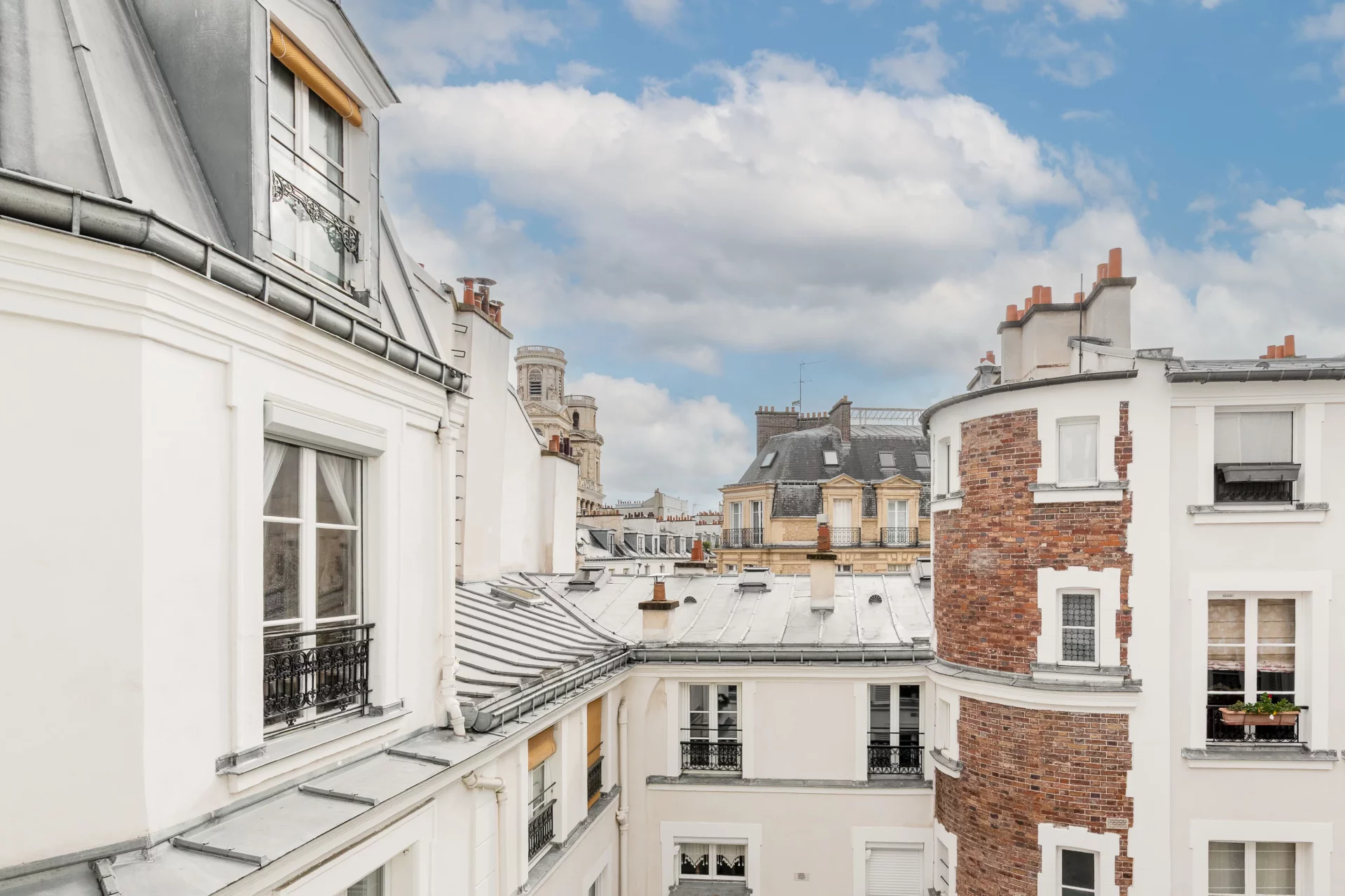 Paris 6e - SAINT-GERMAIN DES PRÉS