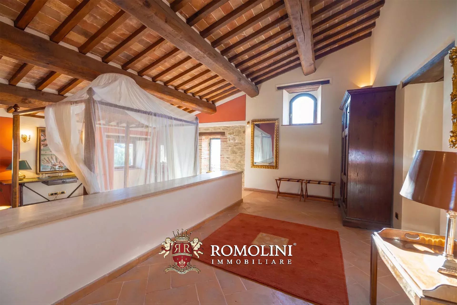 10 Bedroom Villa/Townhouse's Image 112