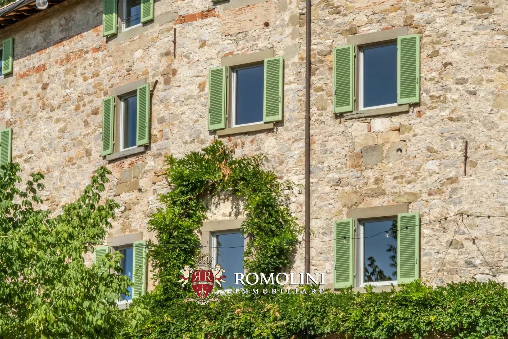 10 Bedroom Villa/Townhouse's Image 47