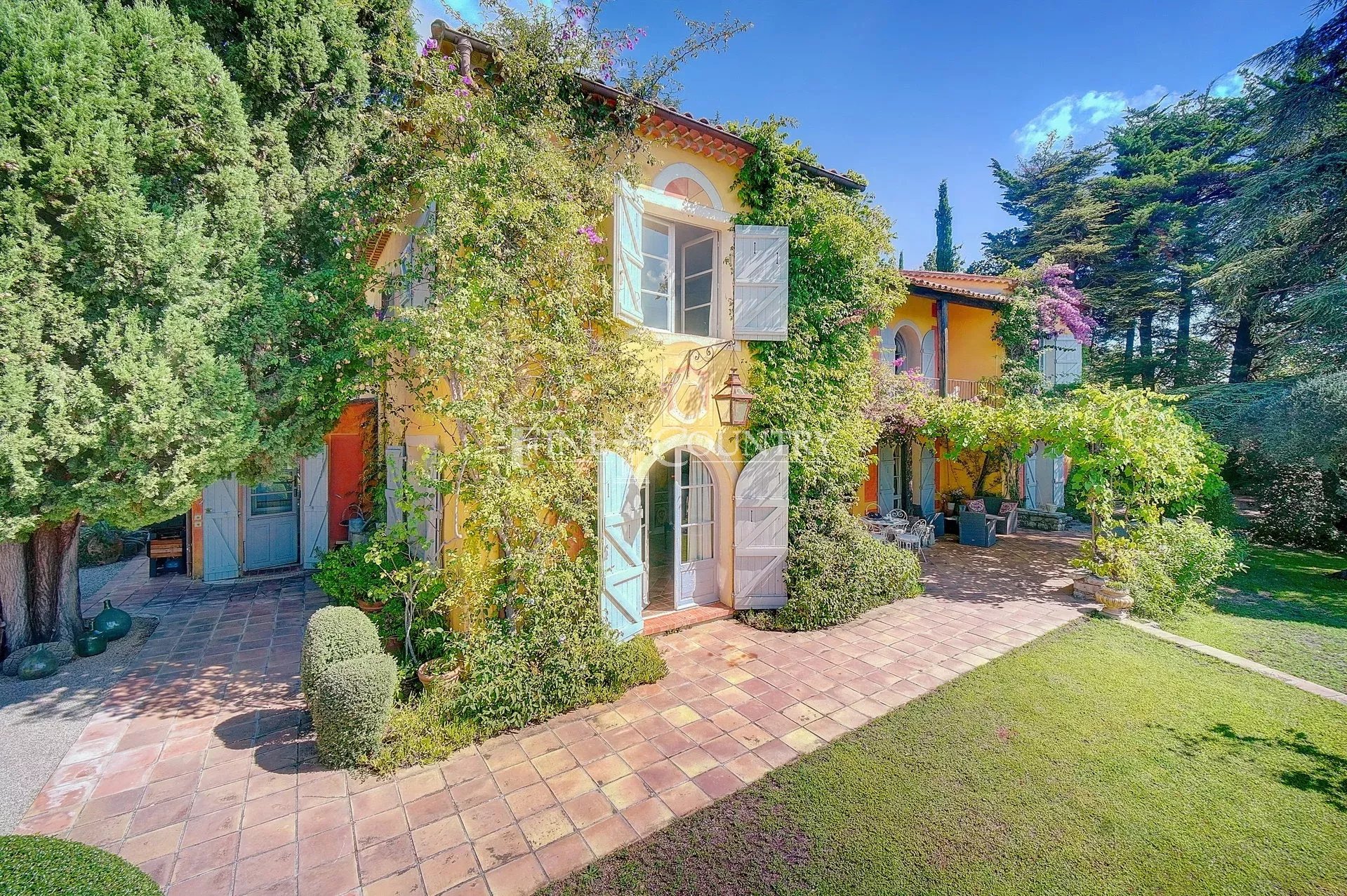 Photo of 18th Century VIlla For Sale Châteauneuf-Grasse