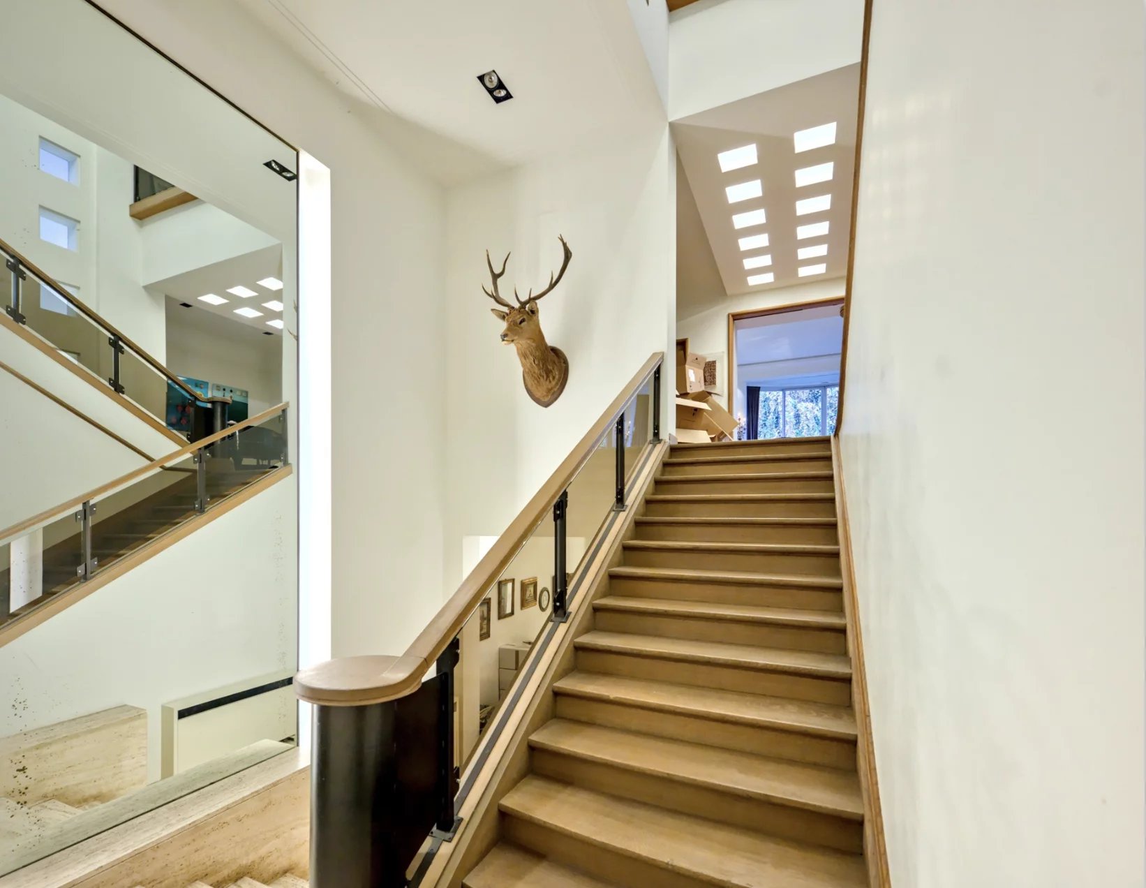 HOTEL PARTICULIER SUR 14A50