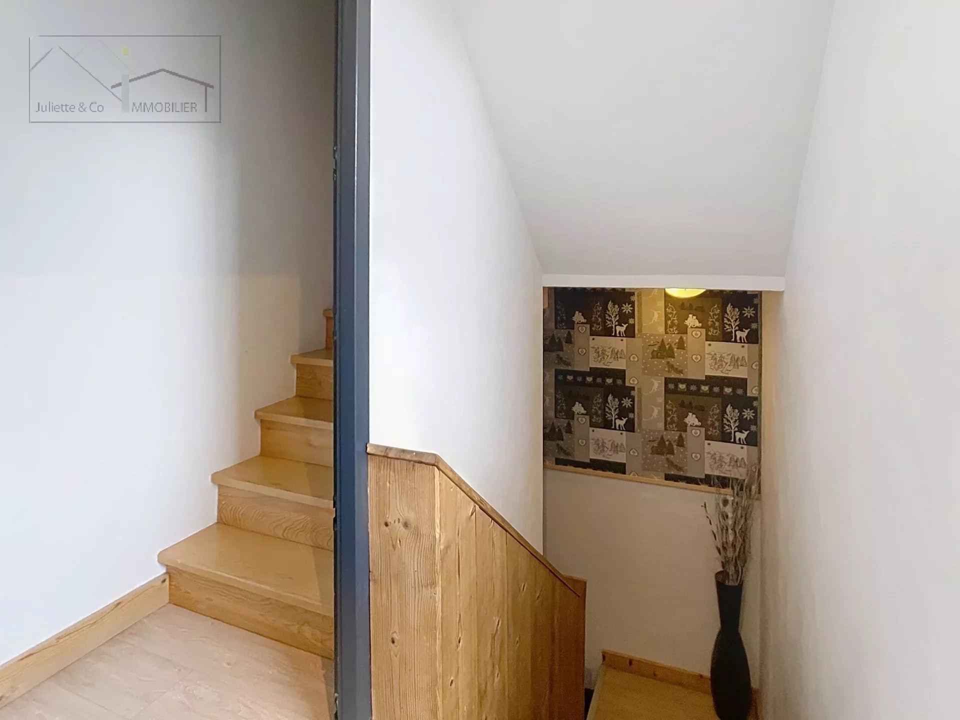 Photo of 260 m² former school converted into 3 furnished apartments in Les Houches