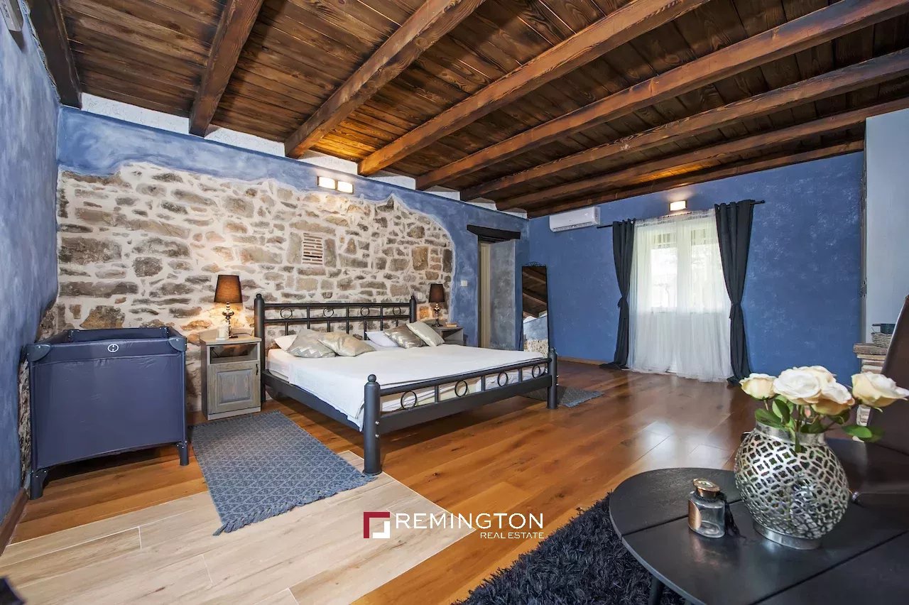 4 Bedroom Villa/Townhouse's Image 33