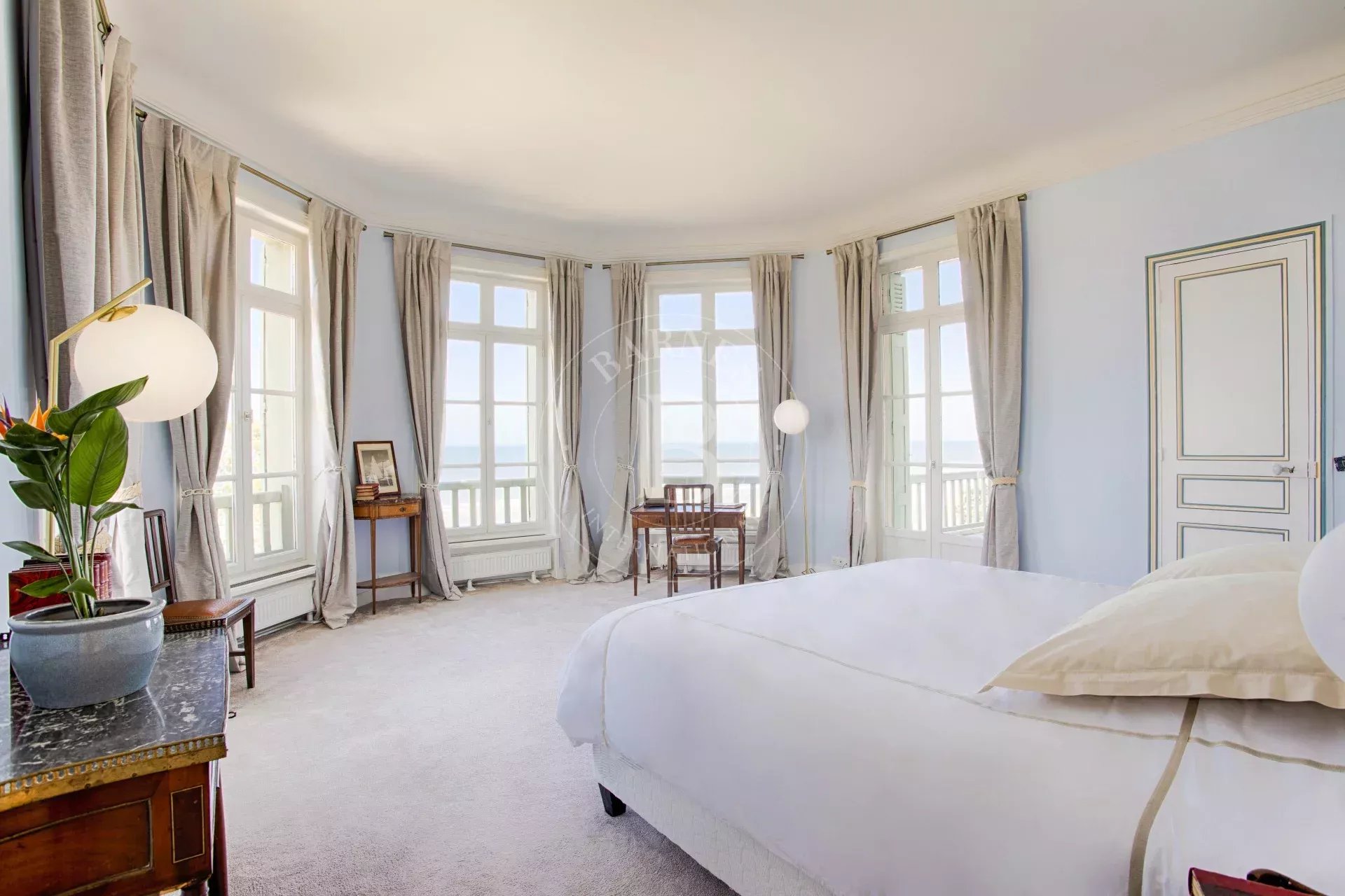 Deauville  - Property 20 Bedrooms - picture 9
