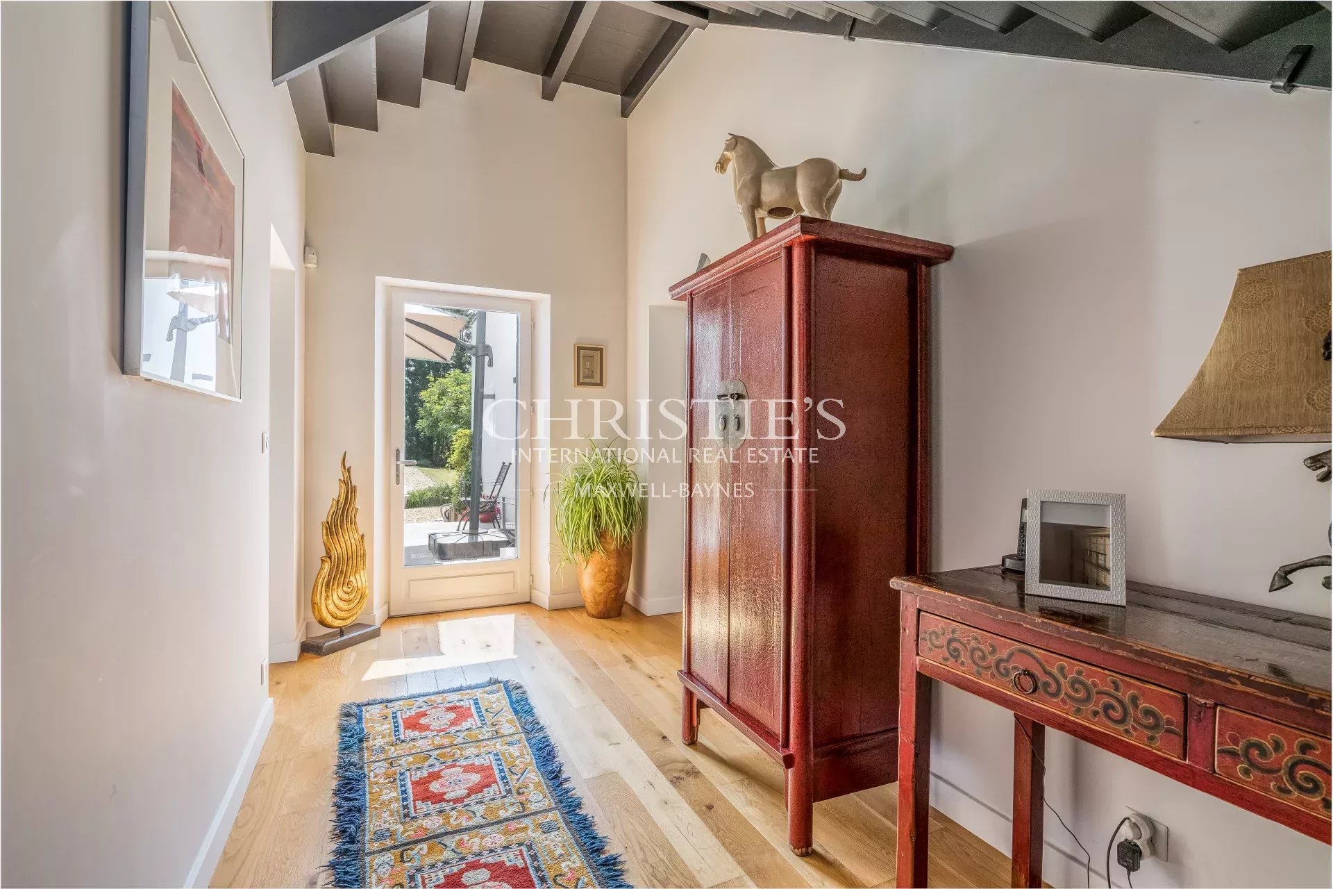 5 Bedroom Villa/Townhouse's Image 8