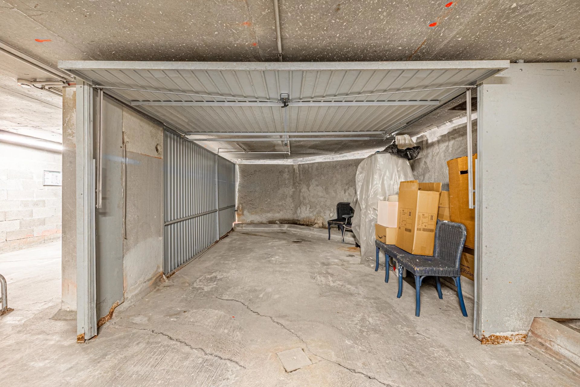 Location meuble - Nice MAGNAN - 2 pièces vue mer - Garage — photo 11