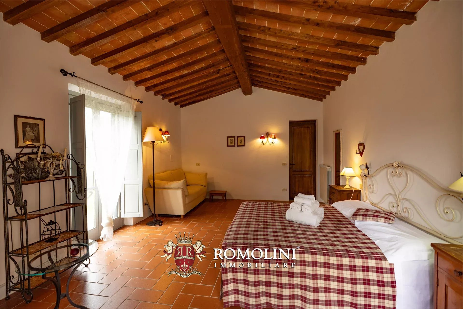 6 Bedroom Villa/Townhouse's Image 49