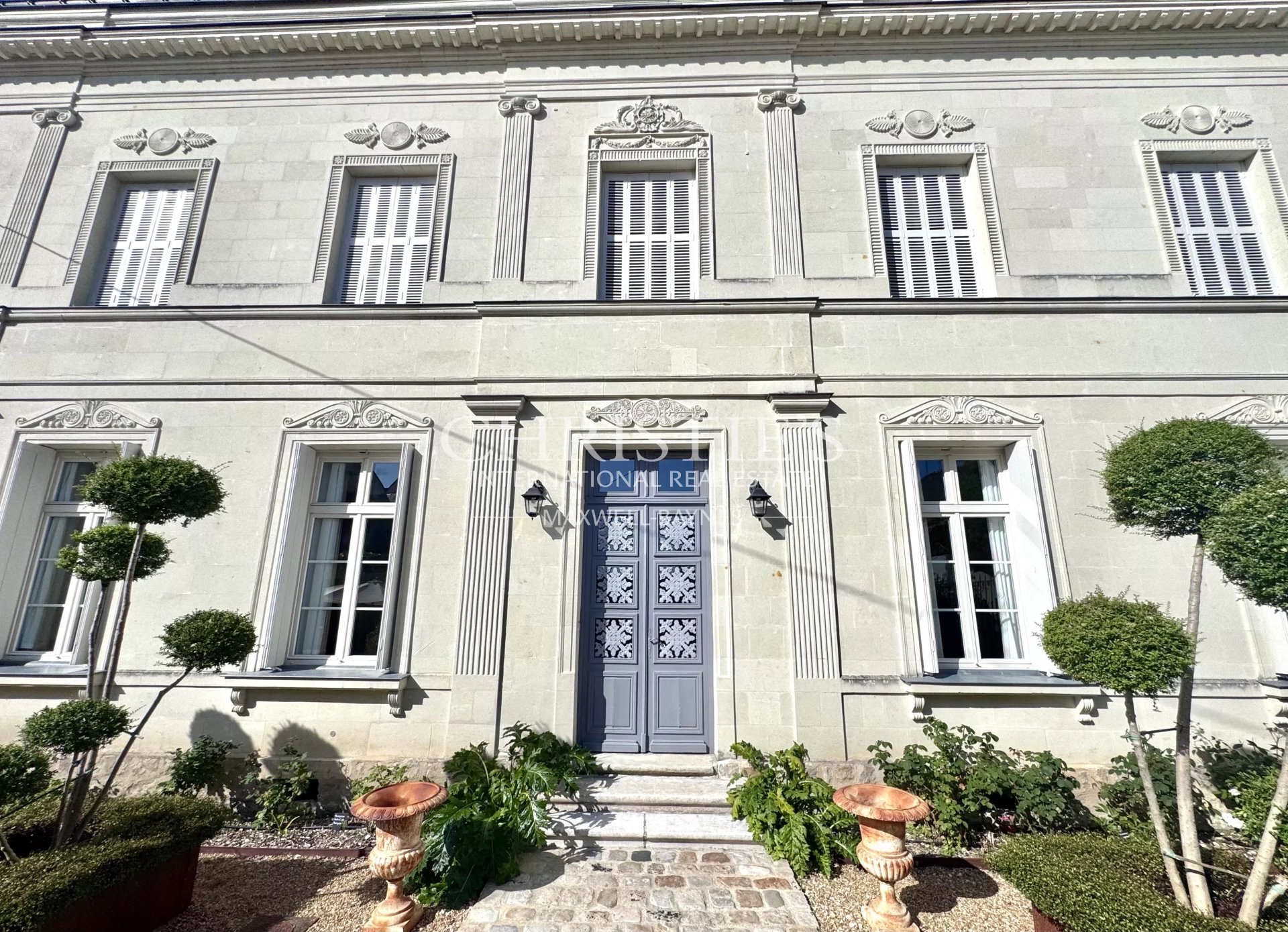 10 Bedroom Villa/Townhouse's Image 7