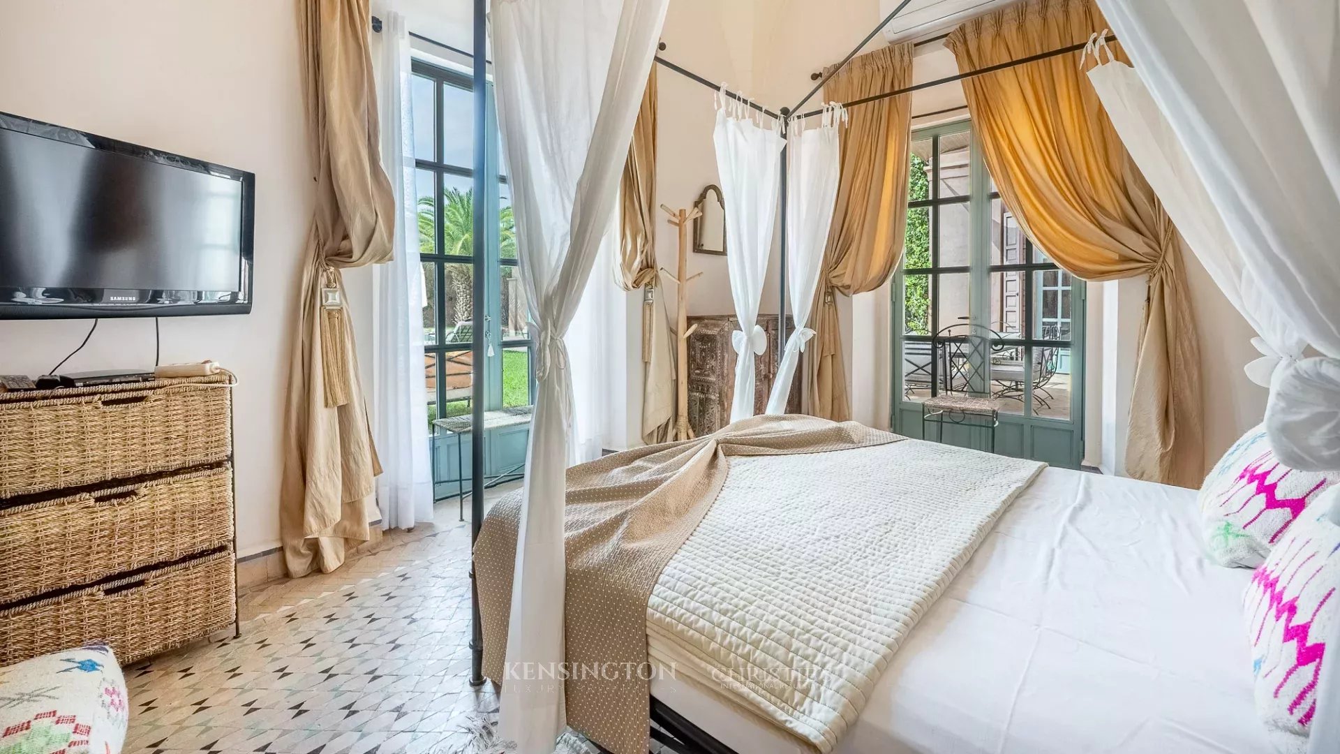 4 Bedroom Villa/Townhouse's Image 13