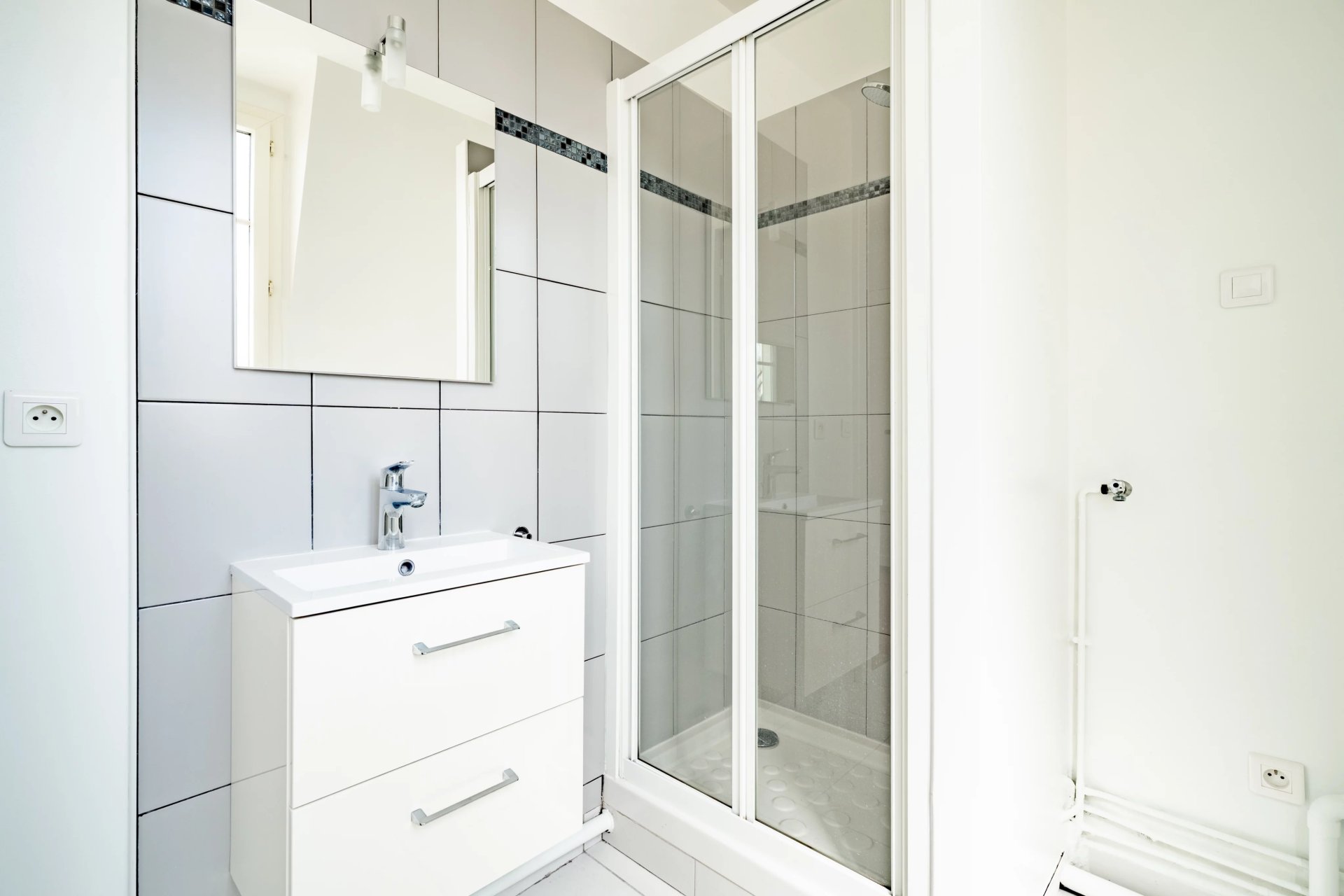 1 Bedroom Apartment/Flat's Image 8