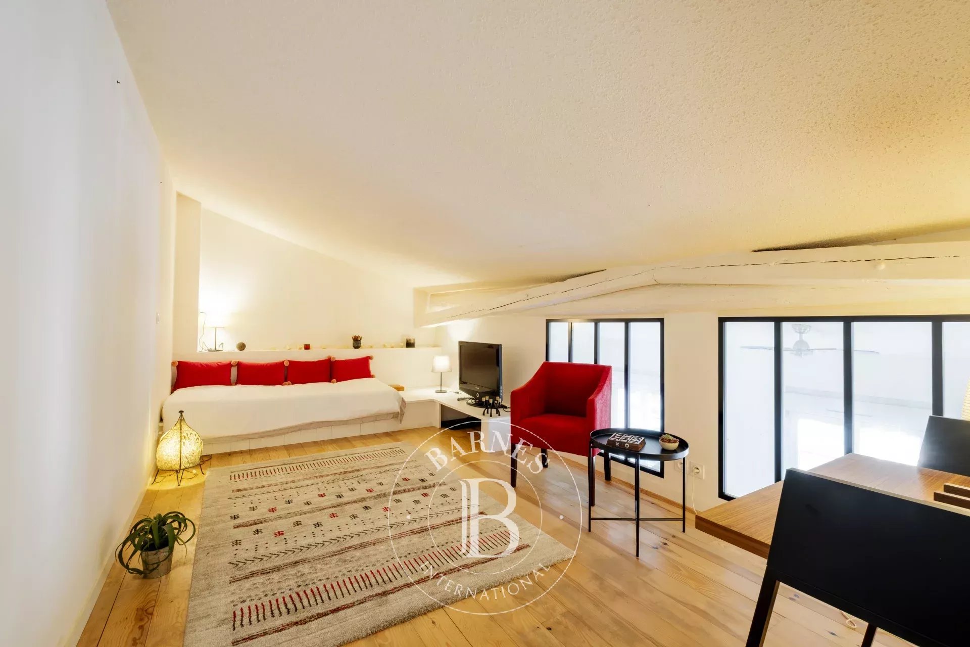 Daire Bordeaux - picture 8