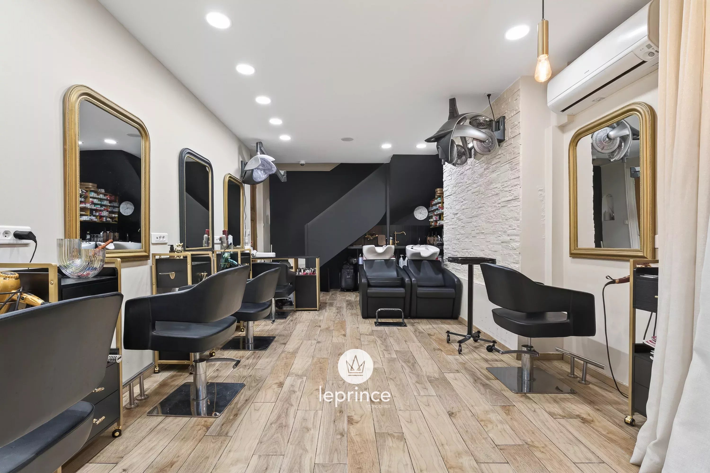 Agence immobilière de 