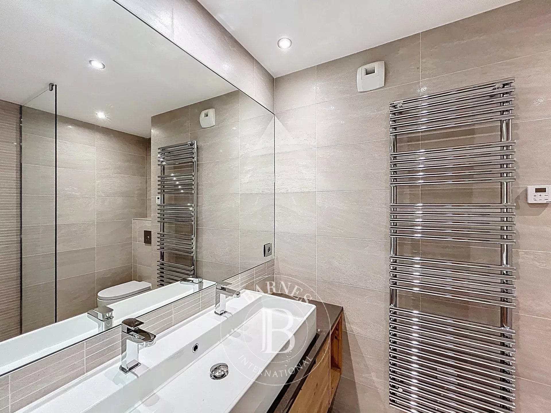 Photo of Penthouse of 325 sqm total surface area - 5 bedrooms on suite - In the center of Les Gets and close to the gondola - Les Gets
