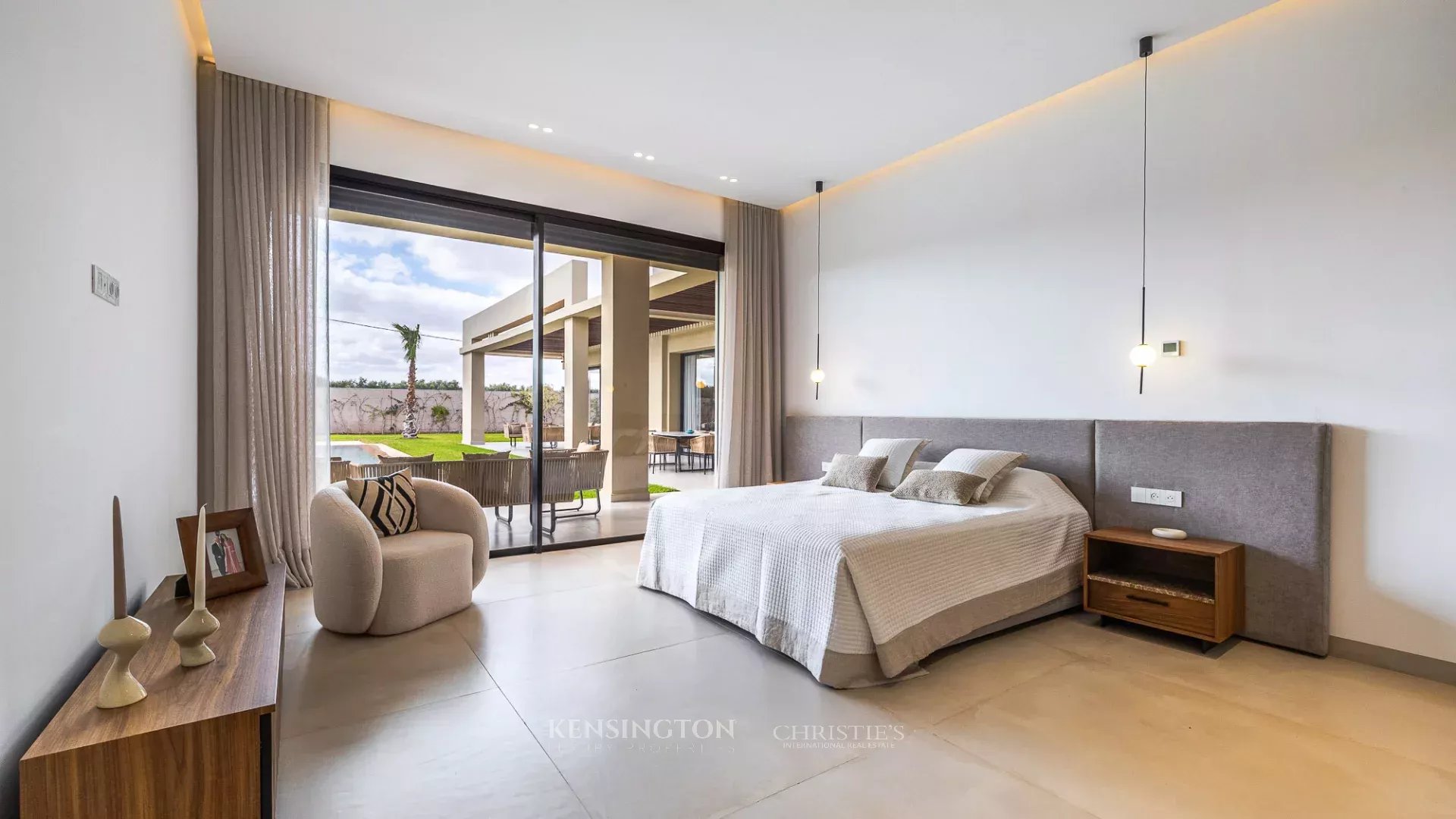 4 Bedroom Villa/Townhouse's Image 31