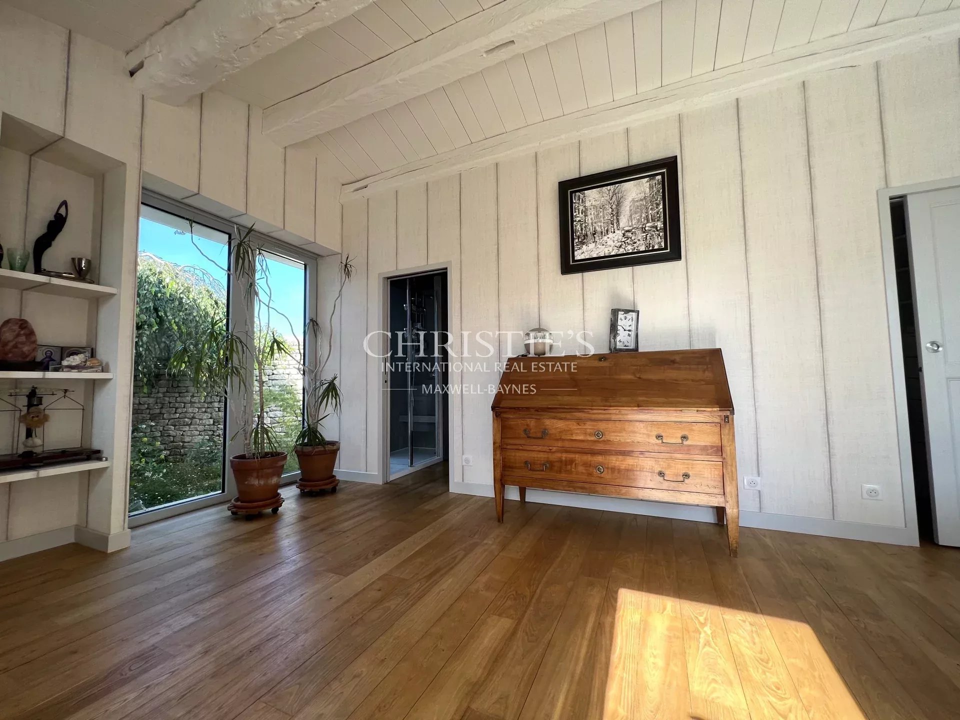 4 Bedroom Villa/Townhouse's Image 18