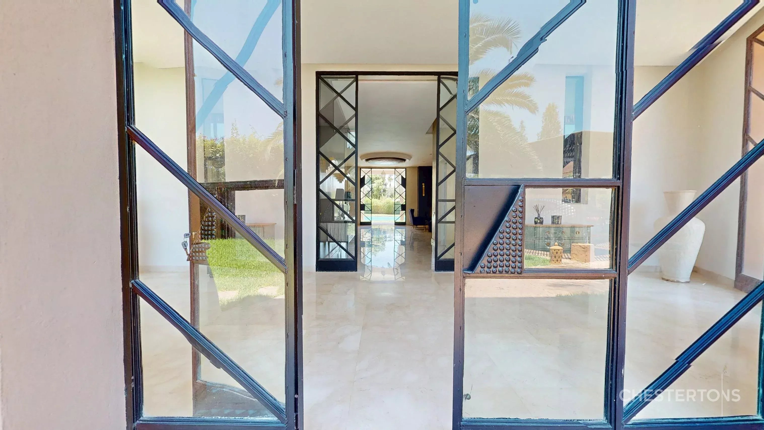  Image of Villa - 7 Bedrooms for Sale in Marrakech-Ménara-Marrakech-Morocco, Image 6