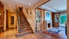 Luxury 5-Bedroom Sea View Villa for Sale in Cannes Private Estate — photo 7 of 7
