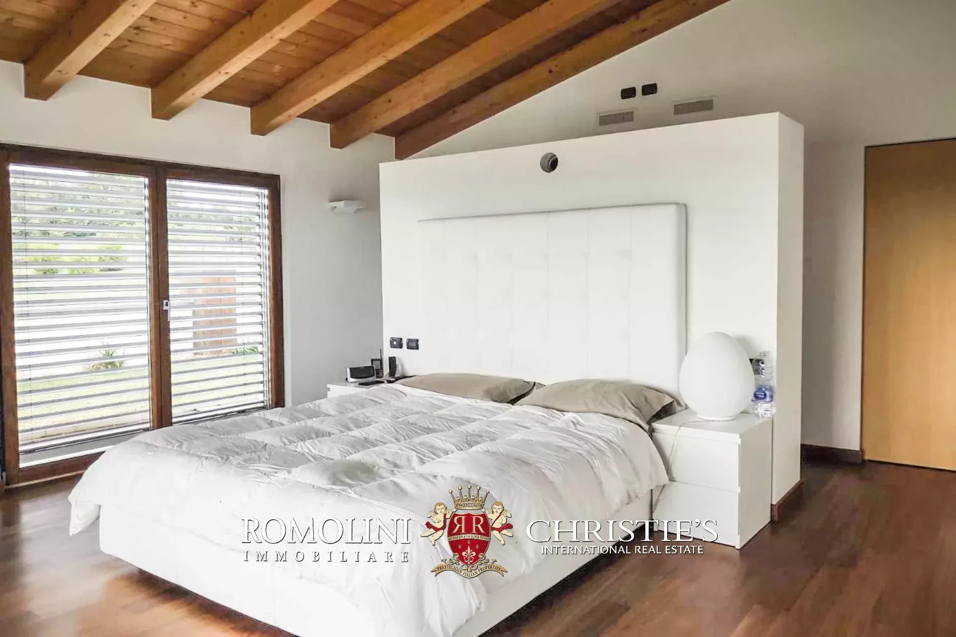 3 Bedroom Villa/Townhouse's Image 54