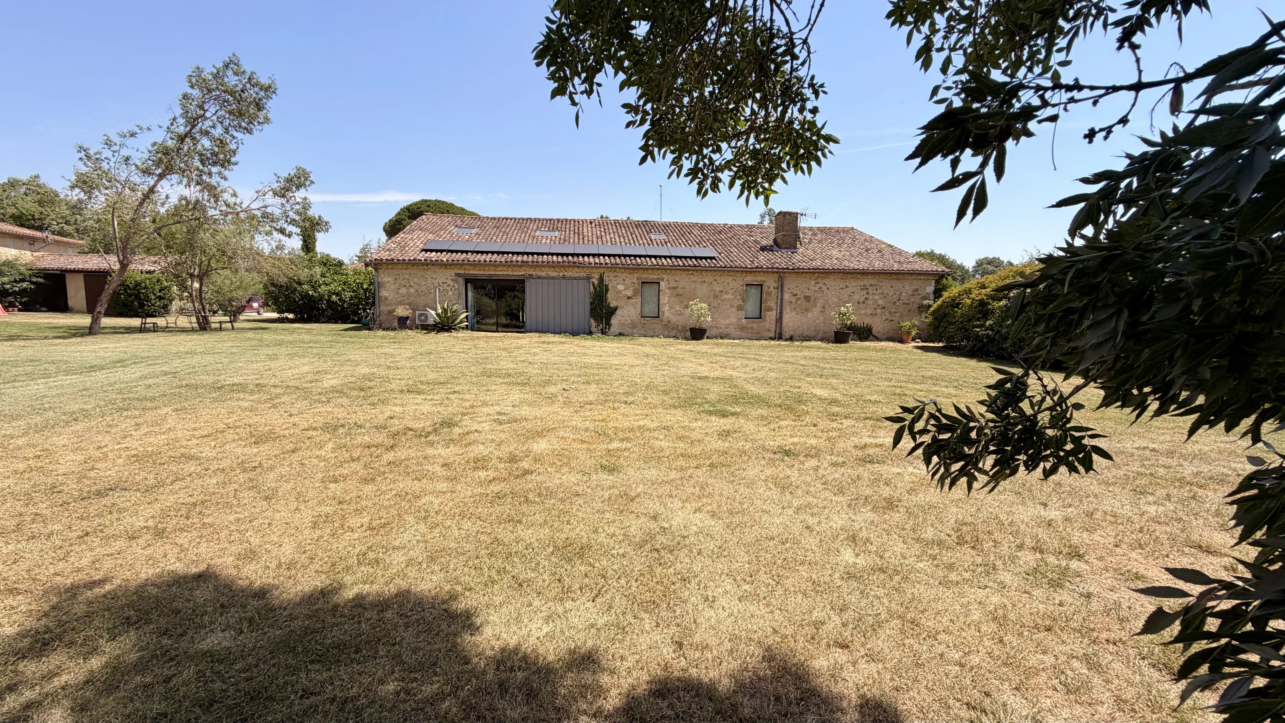 House for sale Lussan, Gers