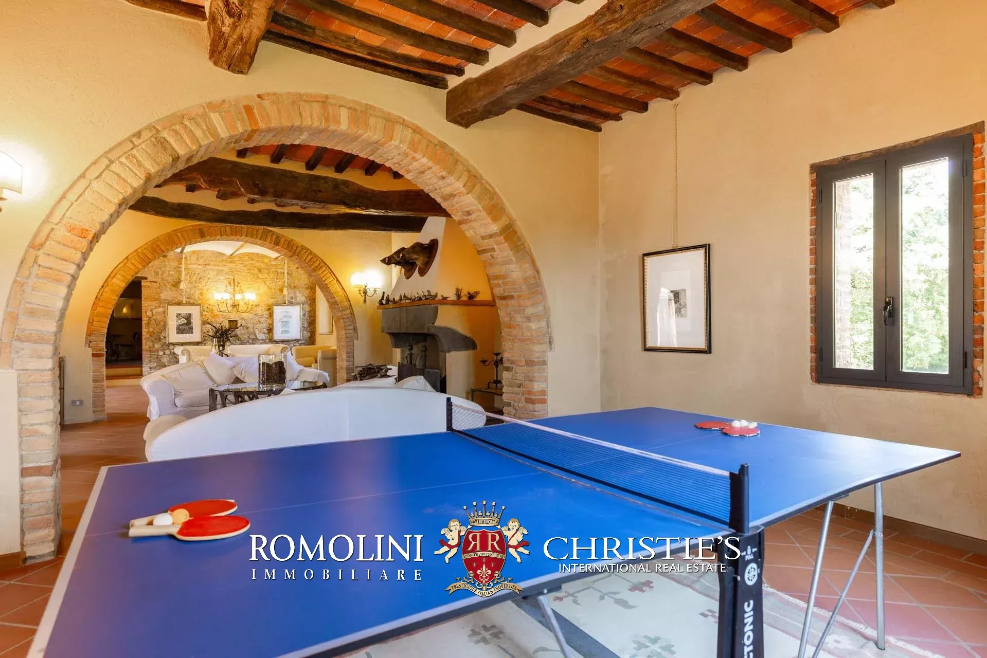 10 Bedroom Villa/Townhouse's Image 36