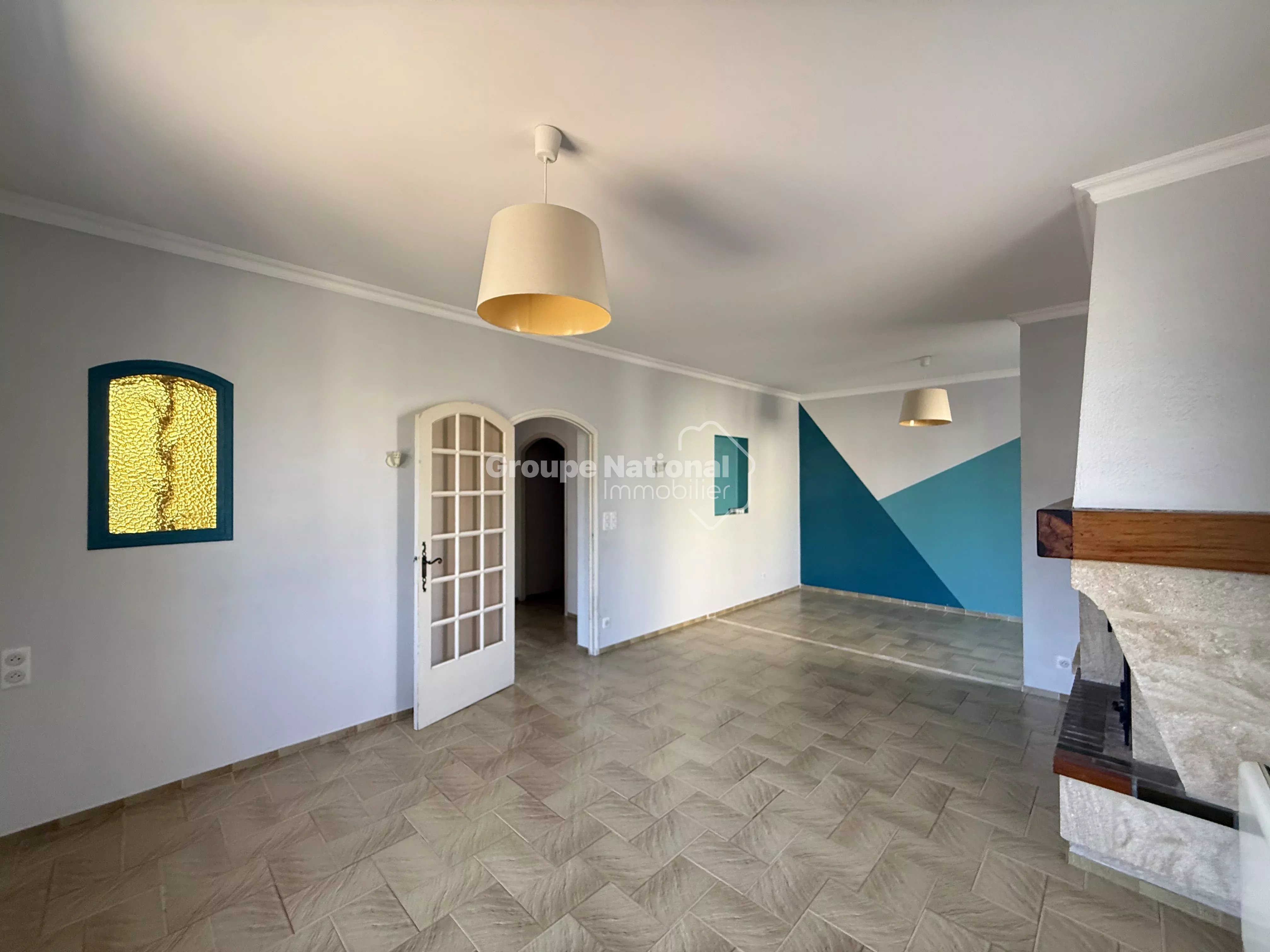 CHATEAURENARD - Maison 5 pièces 134,79 M²