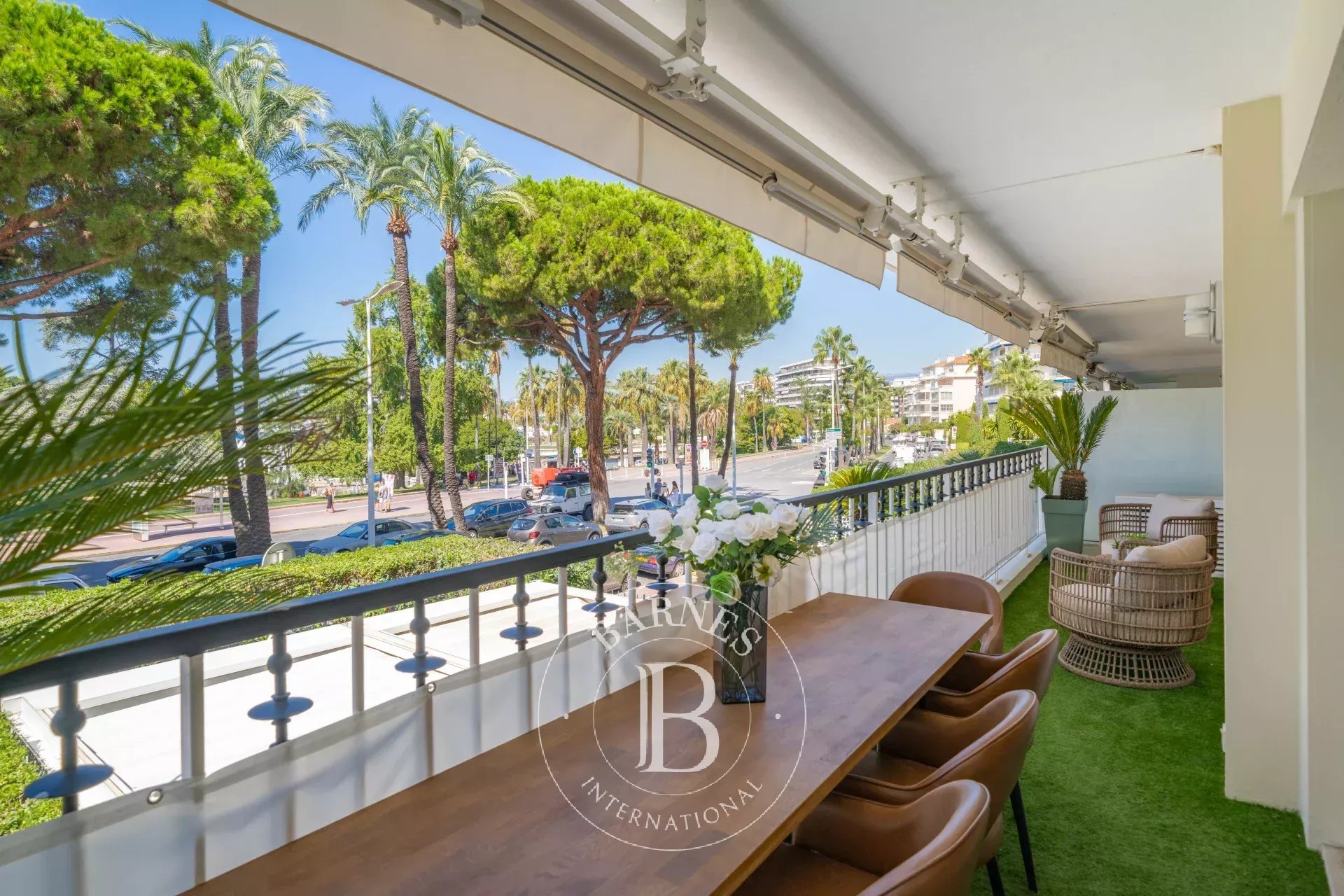 Cannes  - Appartement 3 Pi&egrave;ces 2 Chambres - picture 2