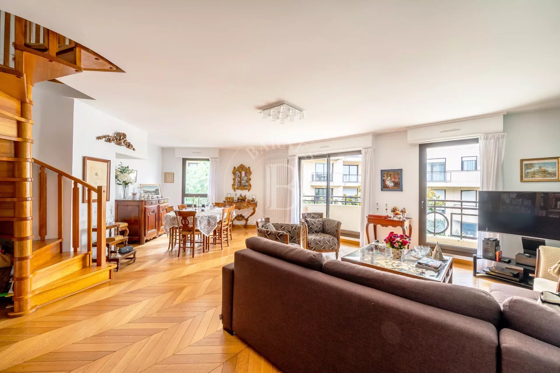Apartment Levallois-Perret  -  ref 85287316 (picture 1)