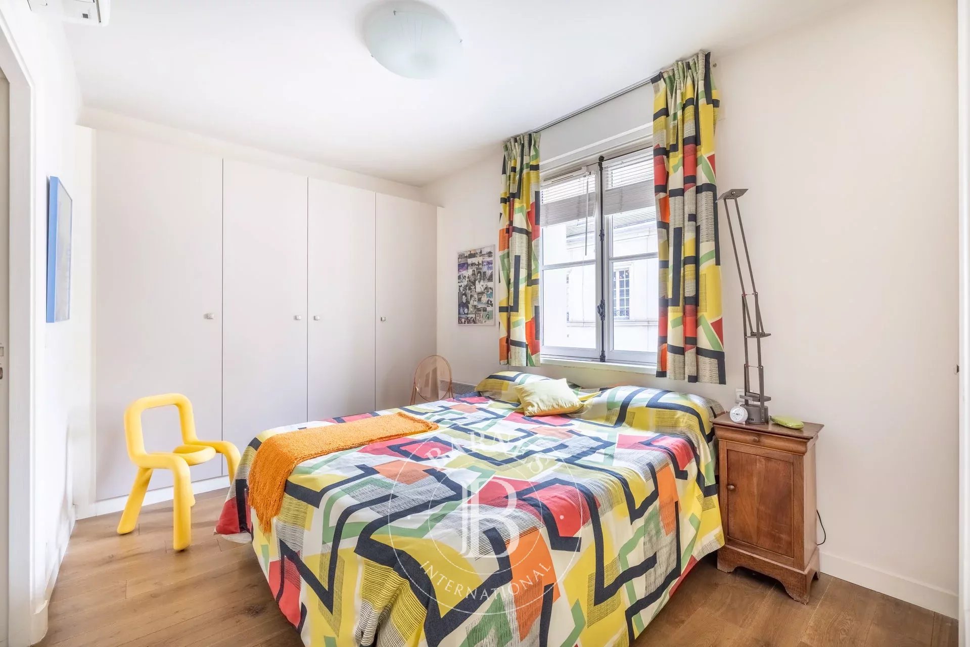 Daire Paris 3ème - picture 8