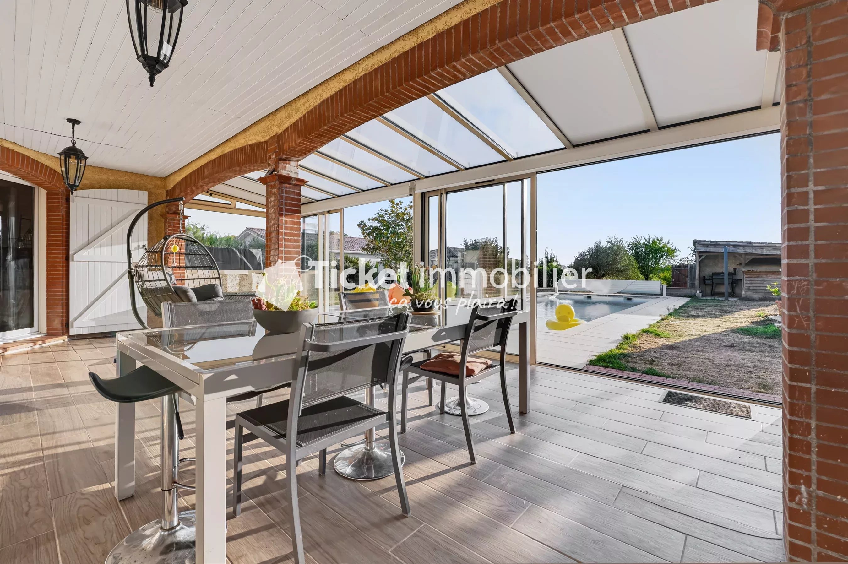 VILLA T6 215m2 TERRAIN 5558m2 CONSTRUCTIBLE, PISCINE AU SEL LINER NEUF, AQUATHERMIE 2 PUITS, 4KW PANNEAUX, DOUBLE VERANDA 72m2, CHAUFFAGE SOL, CAVE A VIN, VUE PYRENEES ETC ... — photo 9