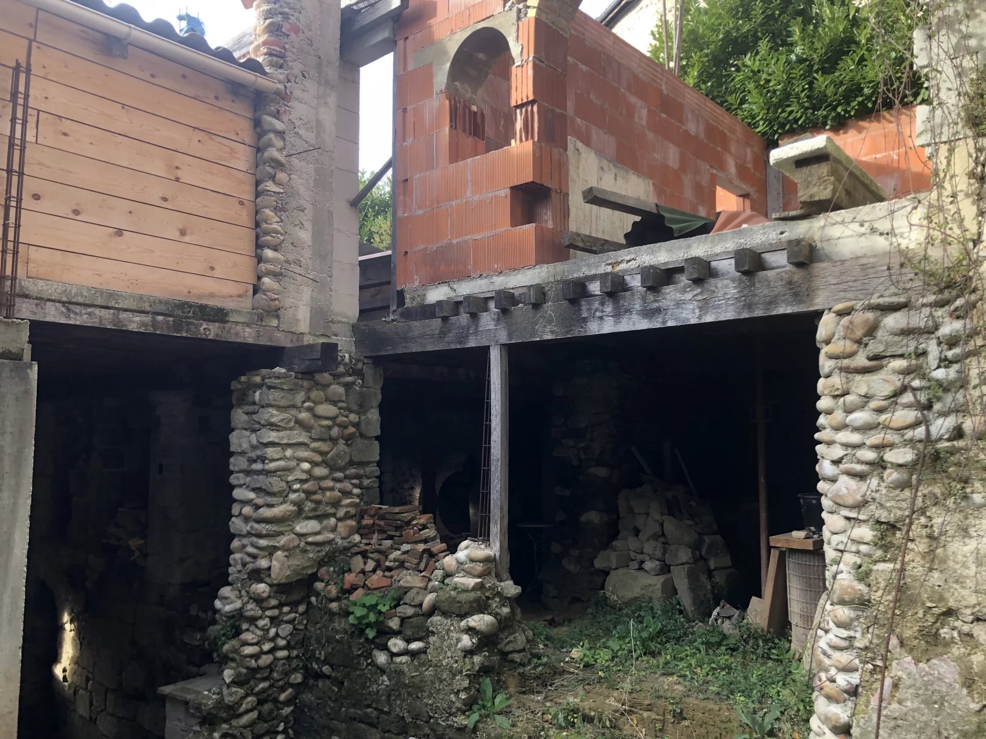 Vente Ruine Saint Antoine l'Abbaye
