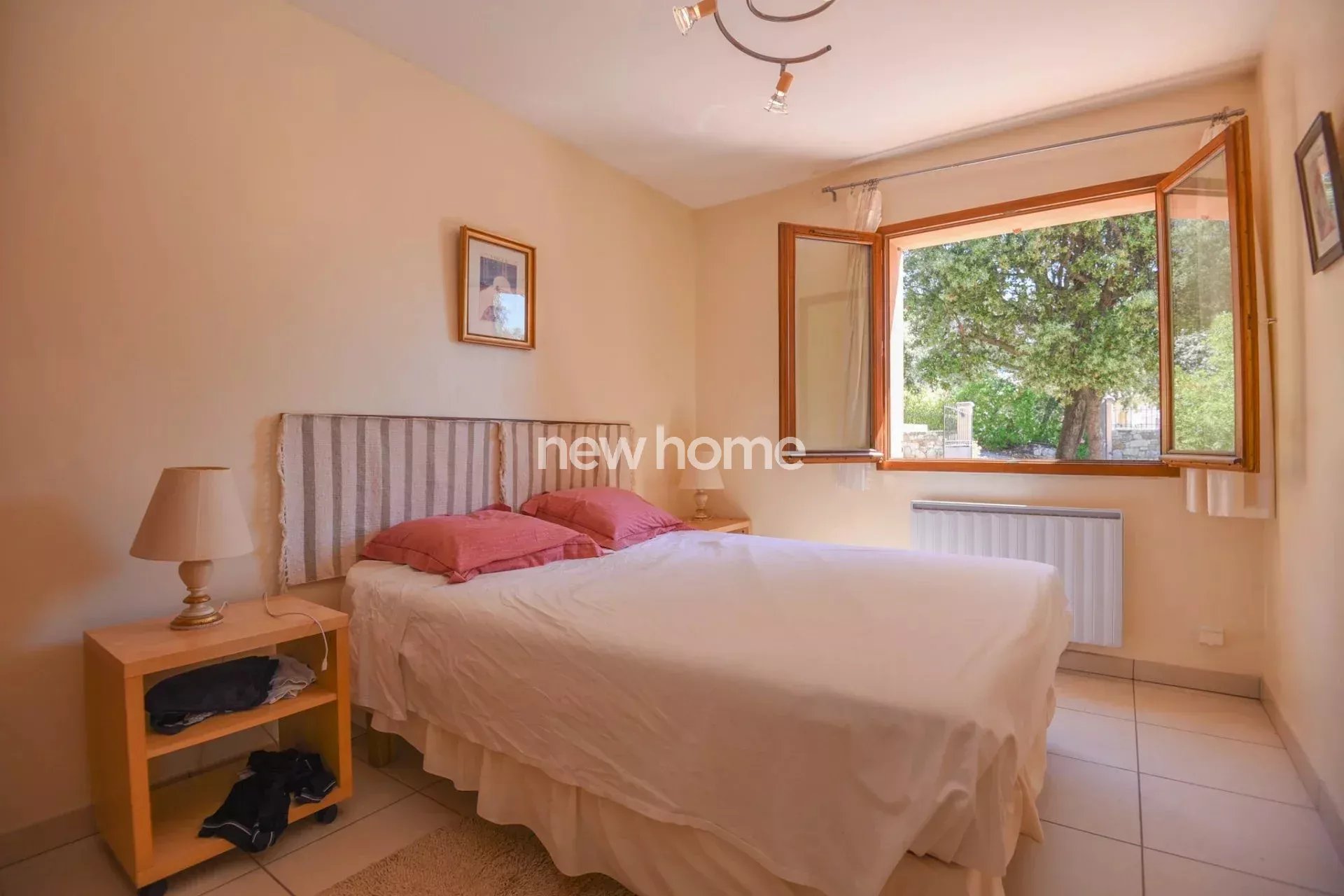 Propriété d'exception à Lorgues avec vue panoramique et appartement indépendant