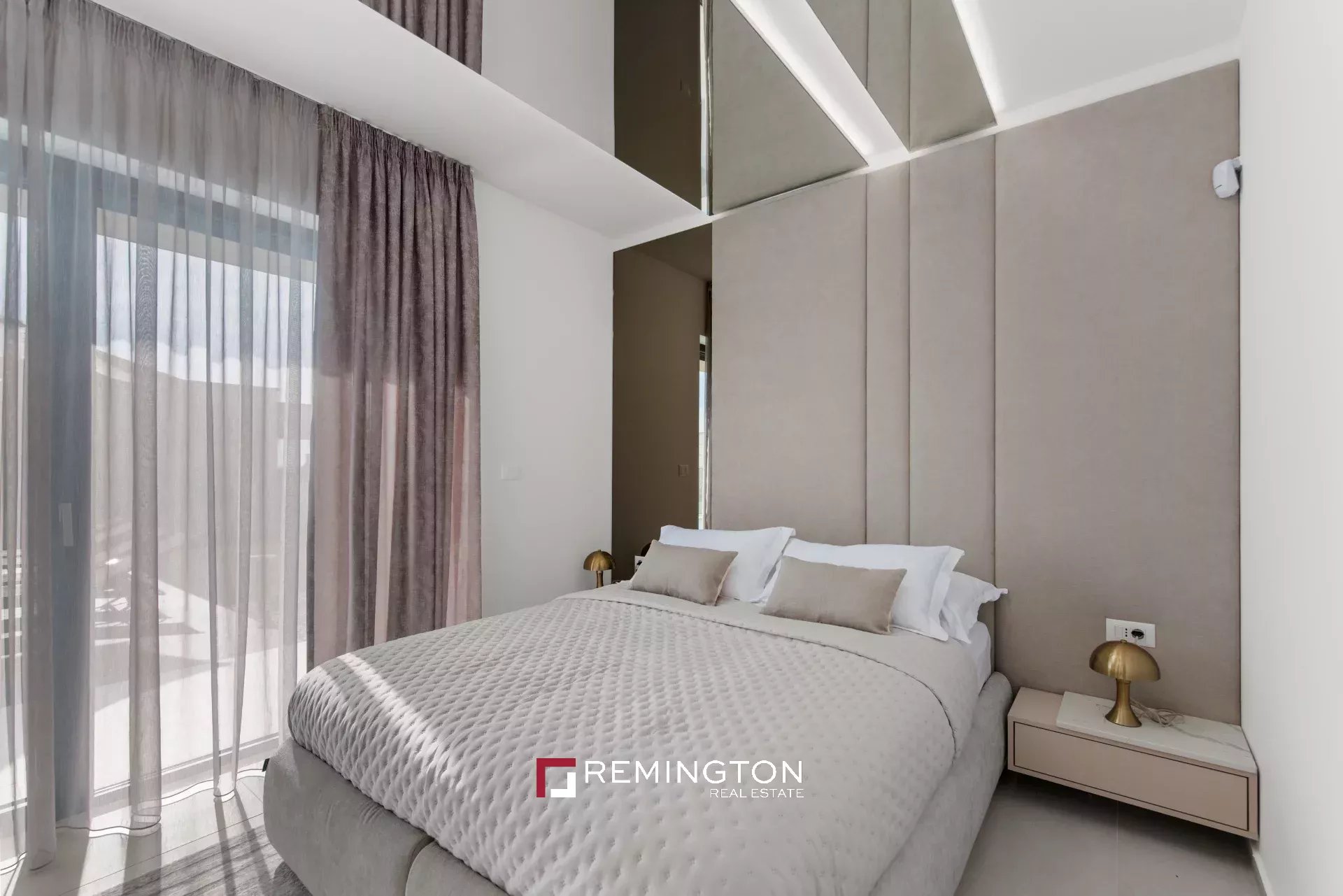 Villa/Townhouse's Image 6