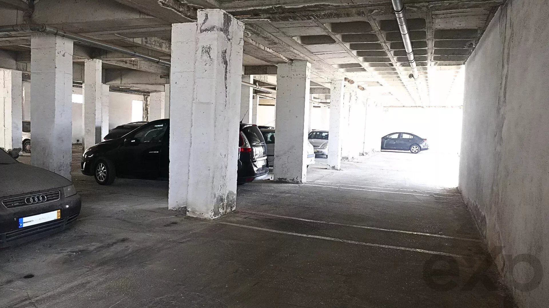 Combined Property: Warehouse/Commercial Space with exclusive access to a 25 space garage 8300-016 image 14